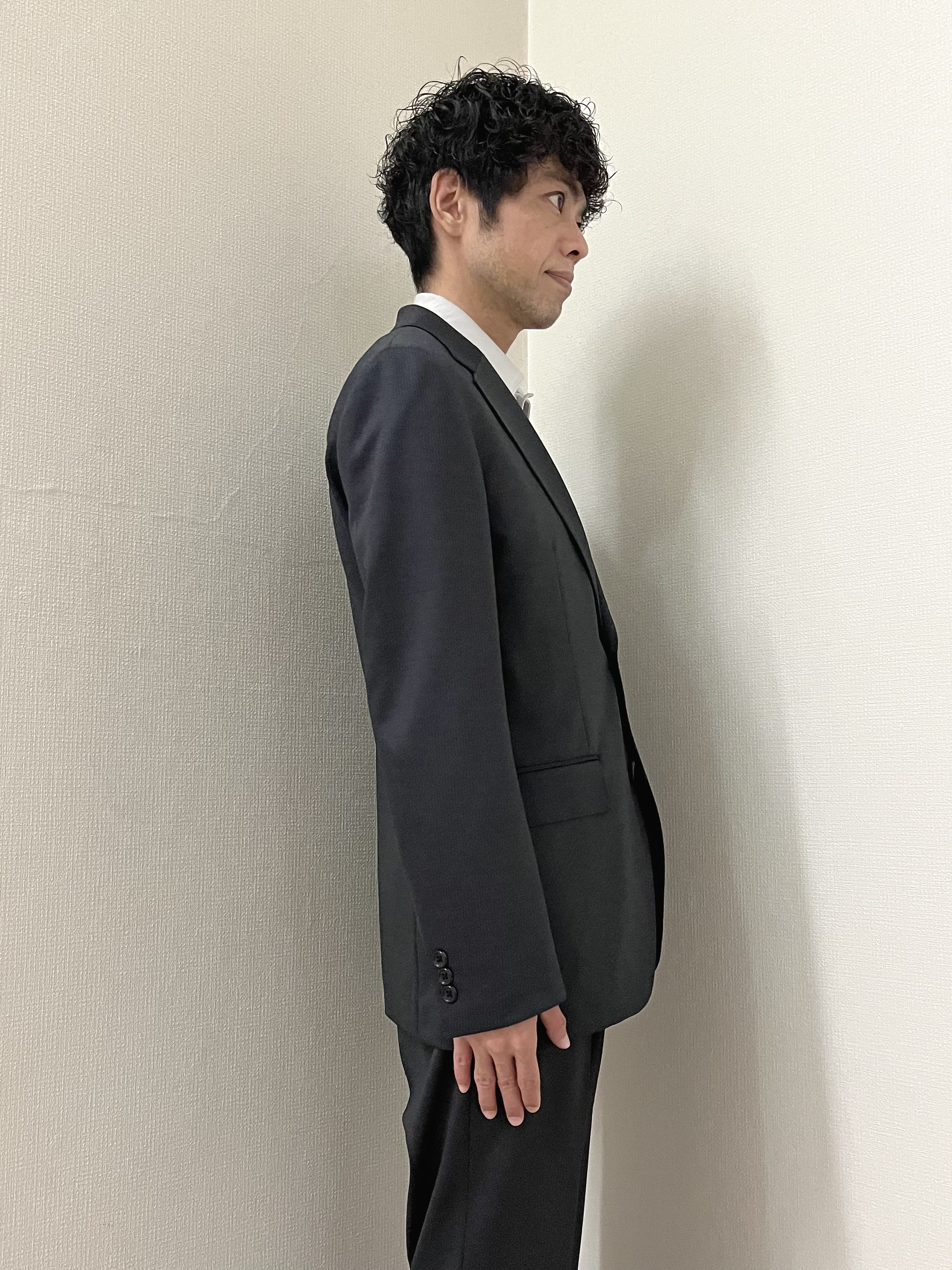 URAさんの「TAKEO KIKUCHI｜【BOWLER HAT LABEL】ピンヘッドジャージ ジャケット」を使ったコーディネート