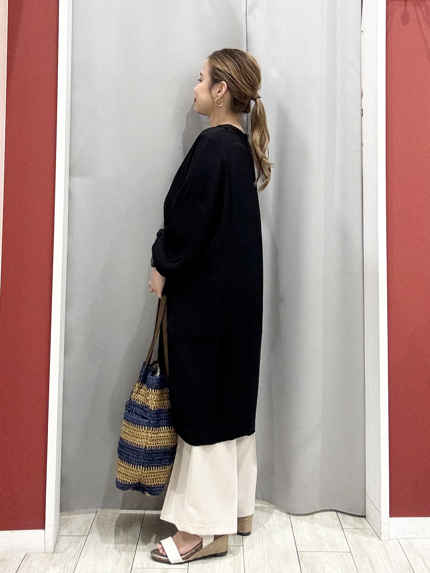 shioさんの「SHOO･LA･RUE｜【ひんやり/S-LL/洗濯機可】体型カバーにも ゆるっとリラックスチュニック」を使ったコーディネート