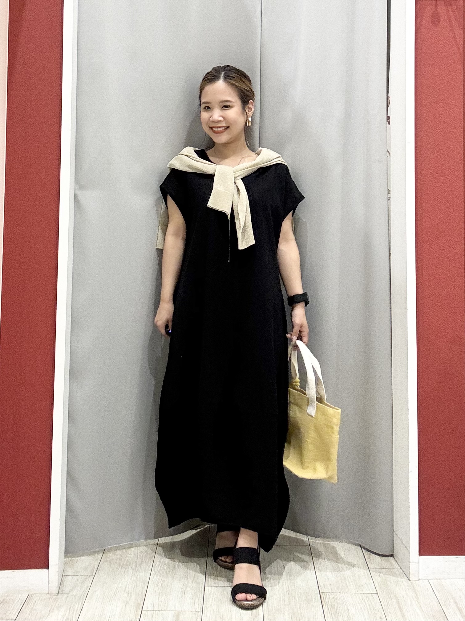 shioさんの「SHOO･LA･RUE｜【さらり快適/洗濯機可/S-LL】シアーラメカーディガン」を使ったコーディネート