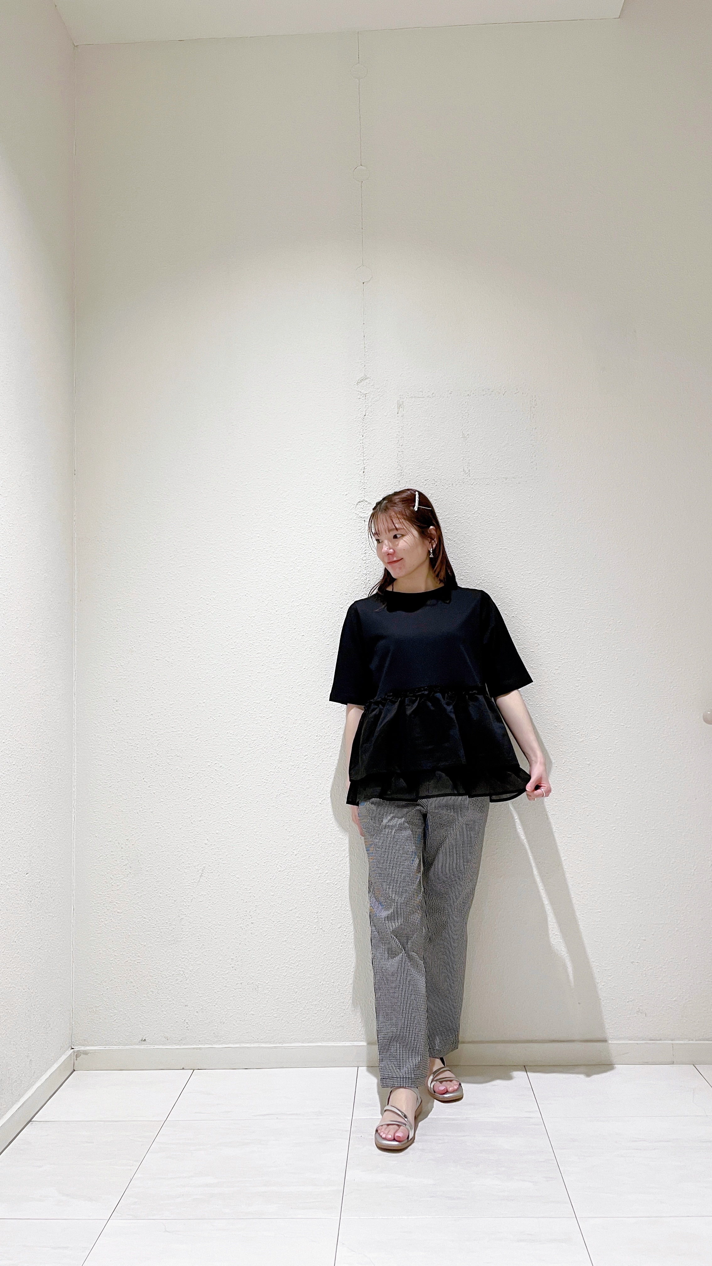 haruさんの「grove｜【体型カバー】INせず決まる、ウエストシアーフリルTシャツ」を使ったコーディネート