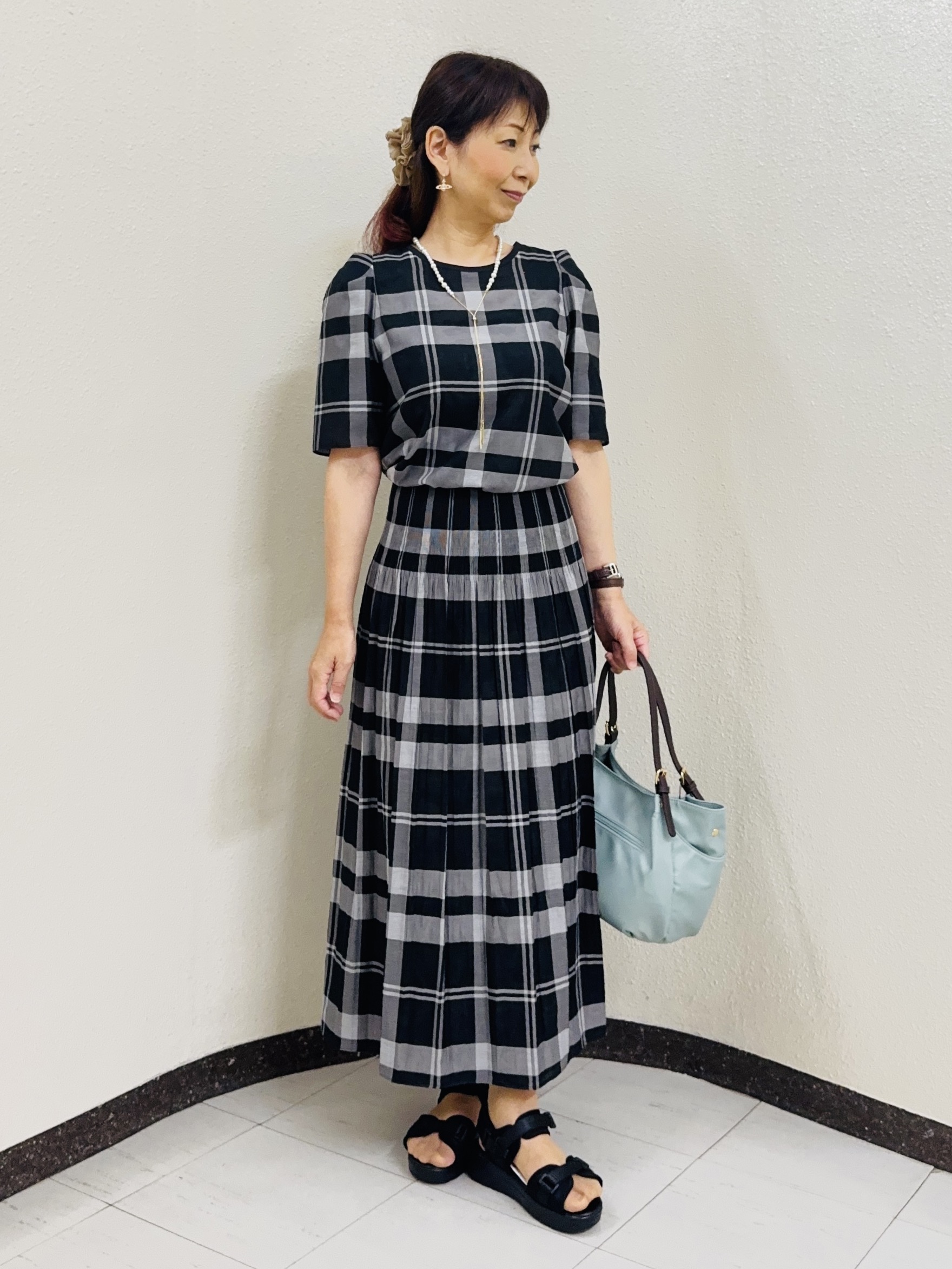 ⭐︎Eimi⭐︎さんの「Reflect｜【手洗い可】プチハイネック ギャザーブラウス」を使ったコーディネート