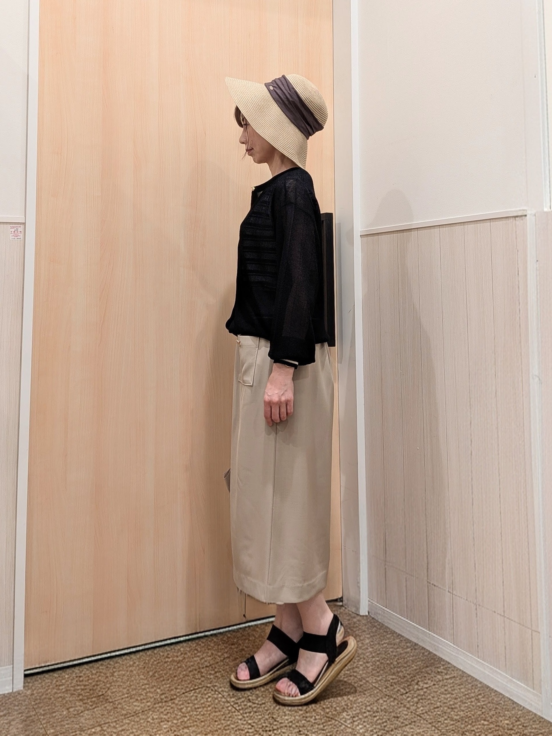 yururiさんの「SHOO･LA･RUE｜【S-LL/洗濯機可】さらっとタッチ ほんのりシアーカーディガン」を使ったコーディネート