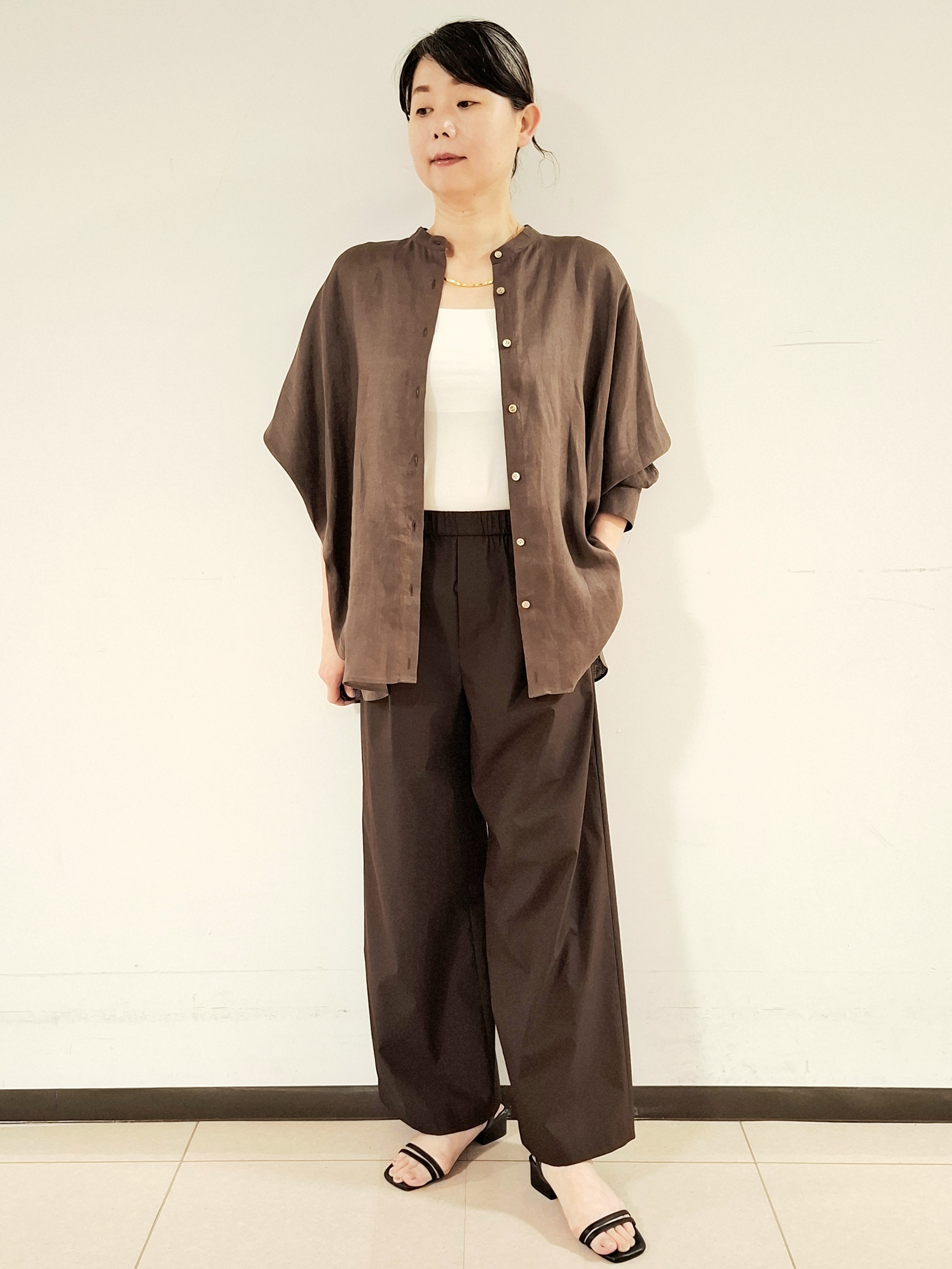 ねぎさんの「UNTITLED｜【麻100】リネンドルマンシャツ」を使ったコーディネート