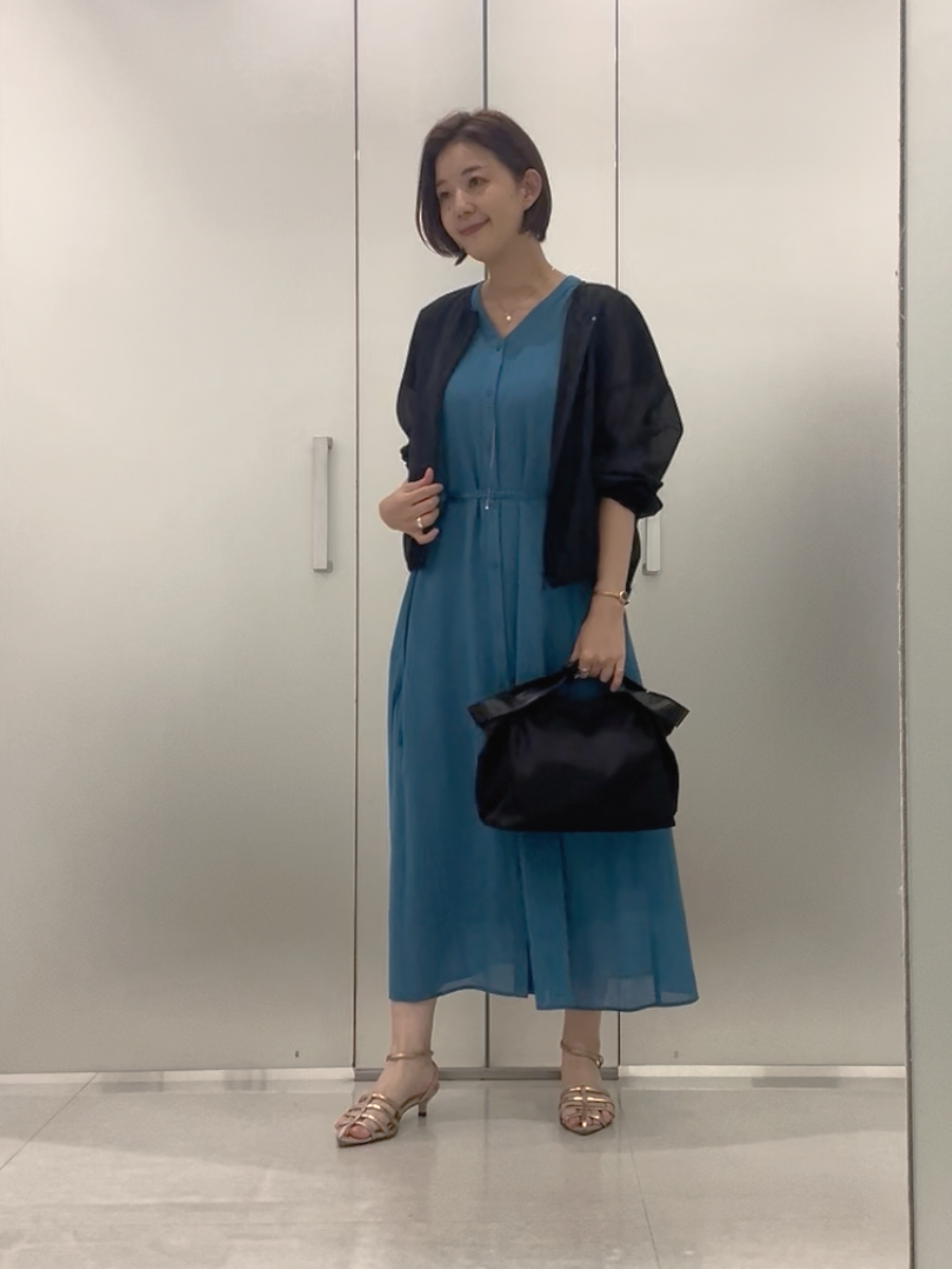 まどかさんの「UNTITLED｜トリコットシアーブラウス」を使ったコーディネート