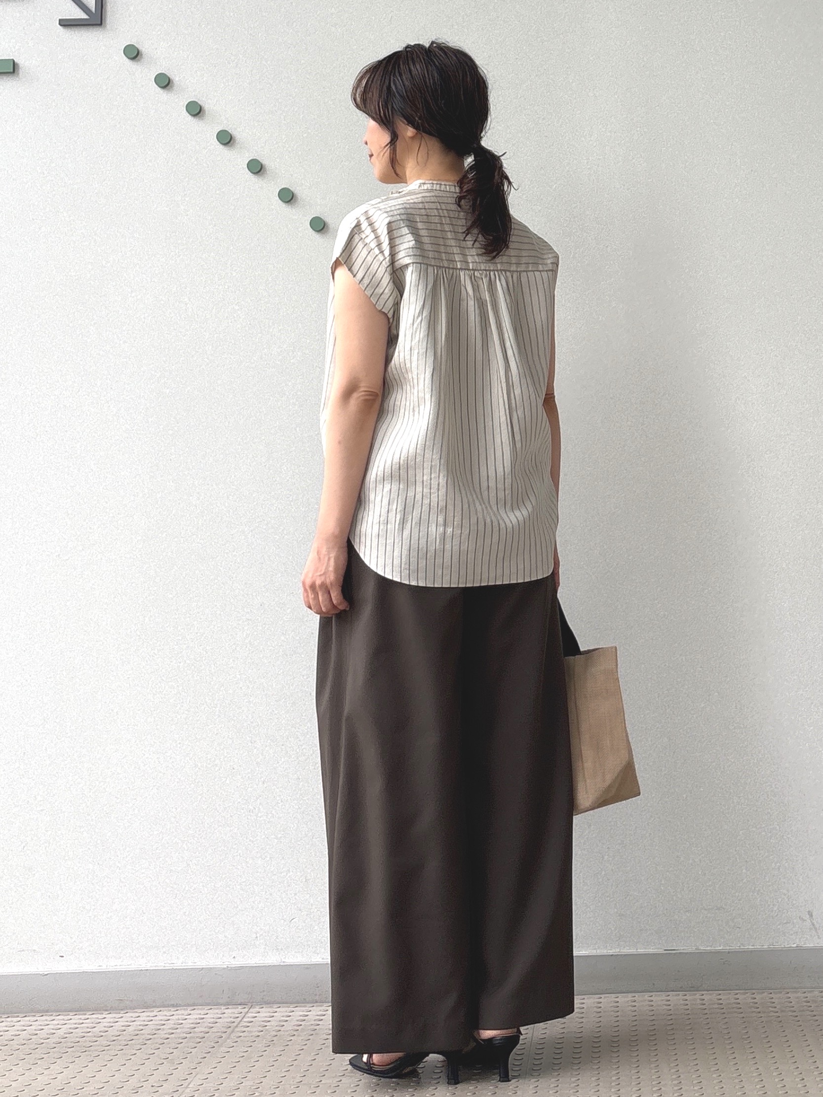 kawamuraさんの「DRESSTERIOR｜ストライプフレンチスリーブフリルブラウス」を使ったコーディネート