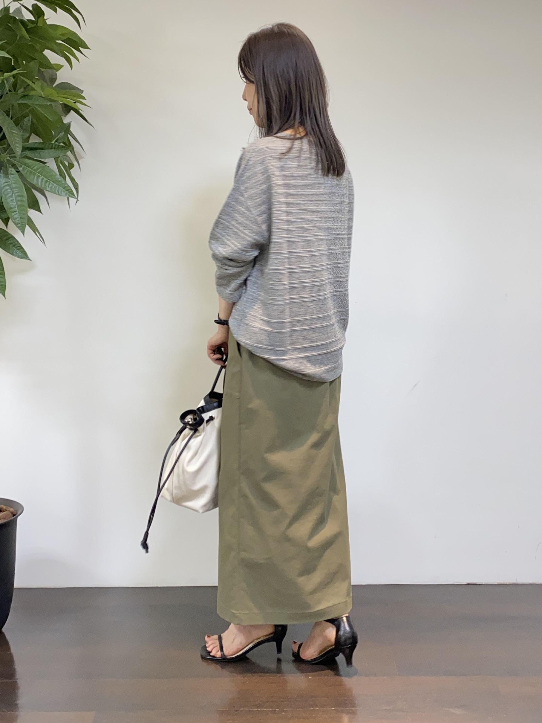 tomoさんの「UNTITLED｜【古畑星夏さん着用/洗える】シアーブルゾン」を使ったコーディネート