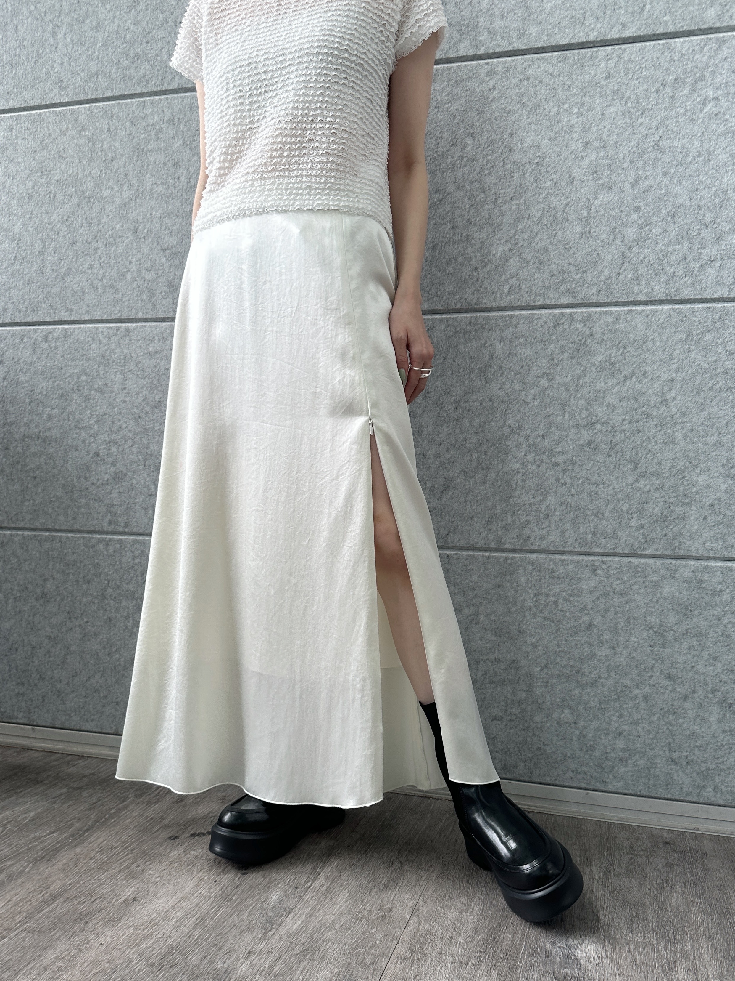 Buyer sakkoさんの「CODE A｜frill mini tee」を使ったコーディネート