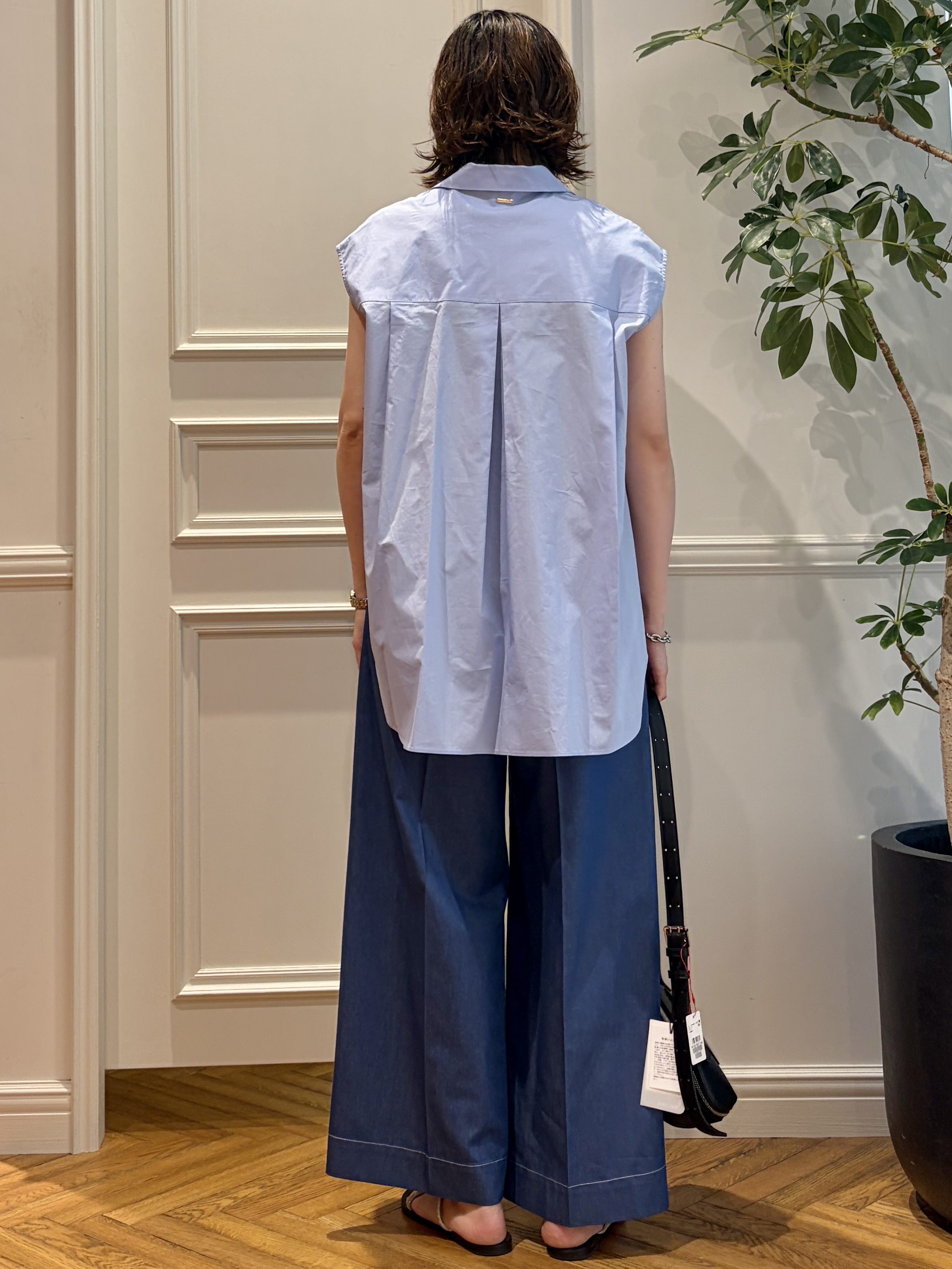 nakaoさんの「DRESSTERIOR｜ADD CULUMN（アドカラム） FIGRE BODY BAG S クロスボディ」を使ったコーディネート