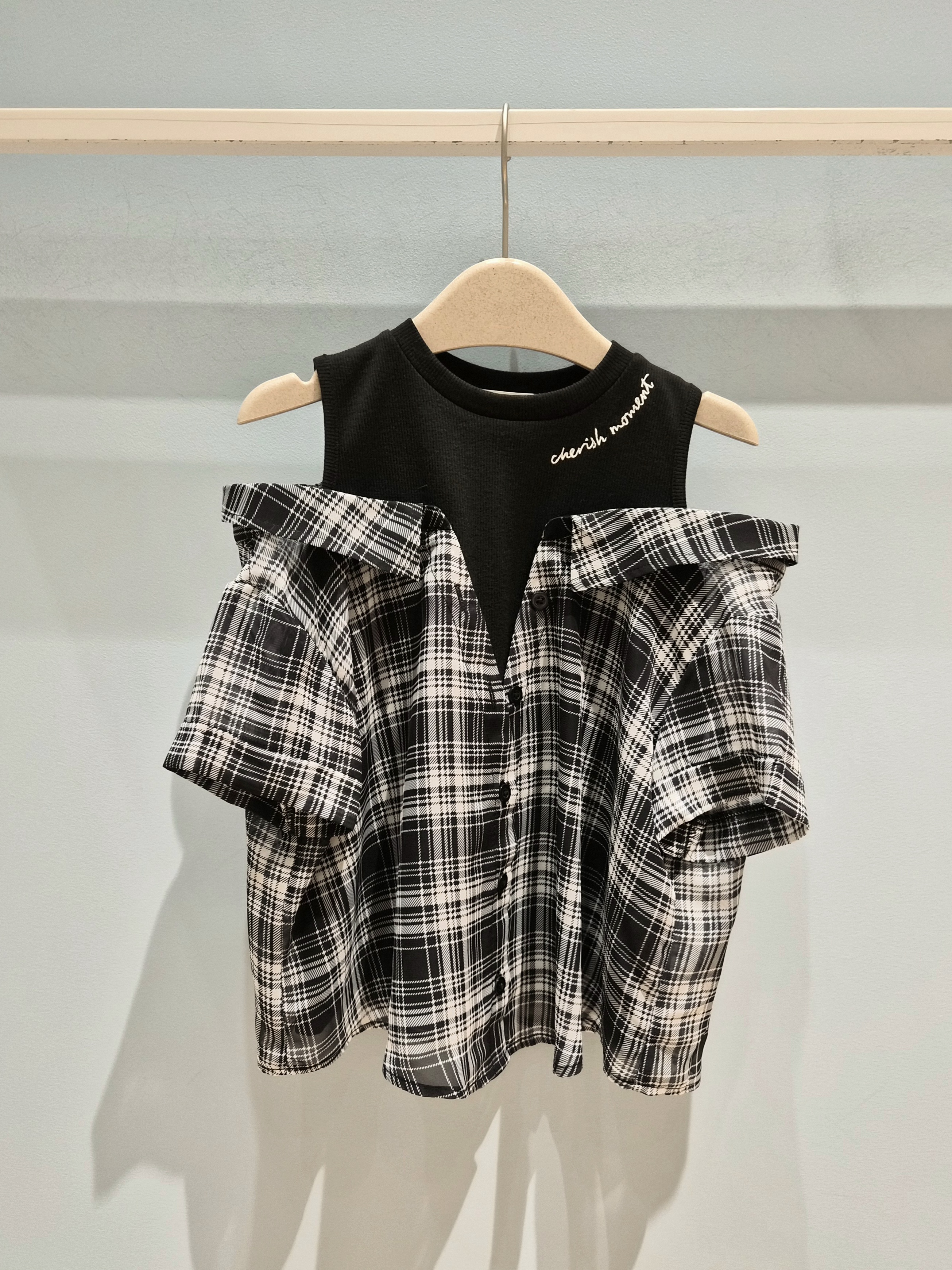harumiruさんの「SHOO･LA･RUE｜【110-140cm】チェックシャツデザイントップス」を使ったコーディネート