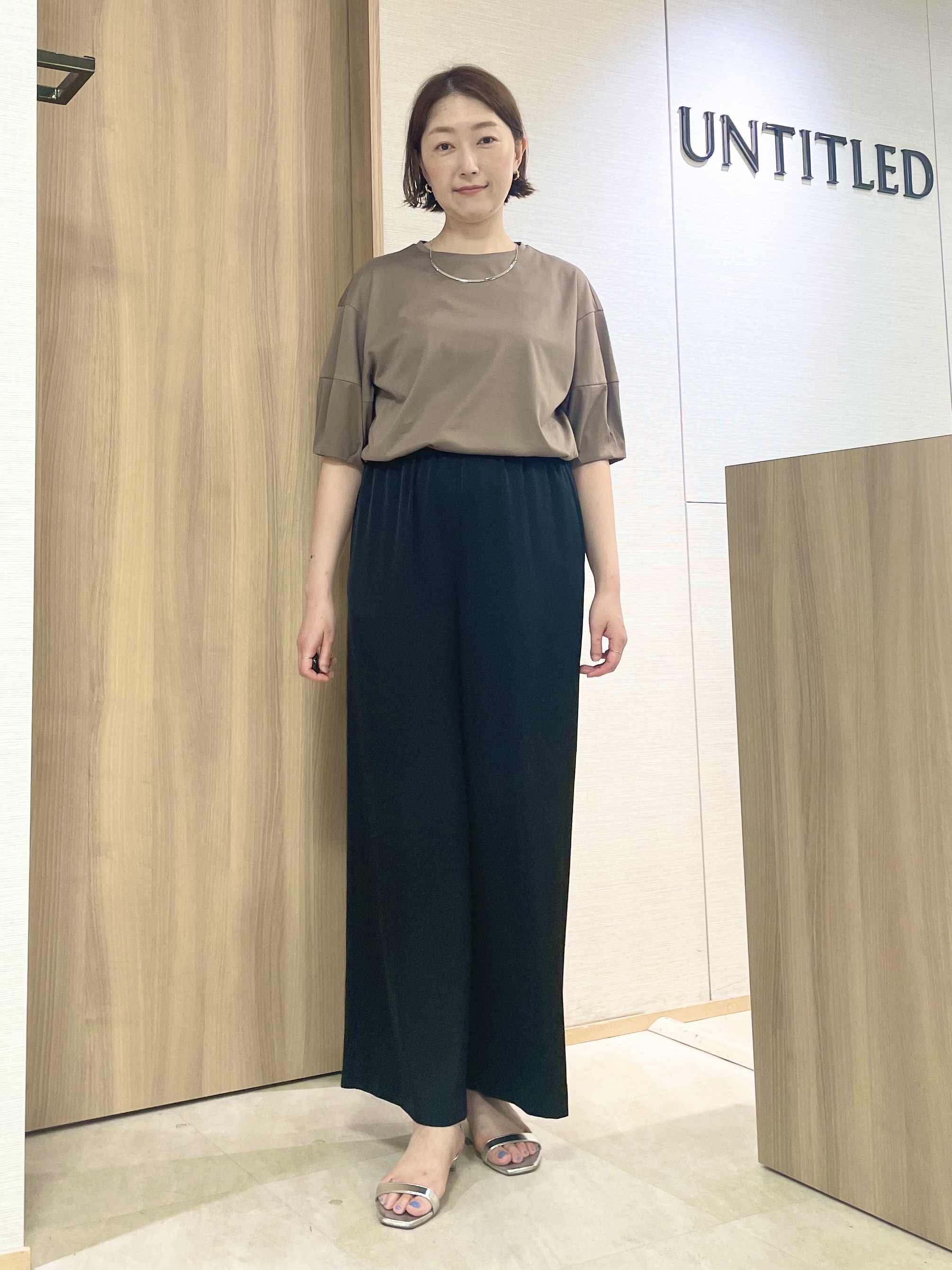 aliceさんの「UNTITLED｜【汗染み防止/接触冷感】ランタンスリーブプルオーバー」を使ったコーディネート