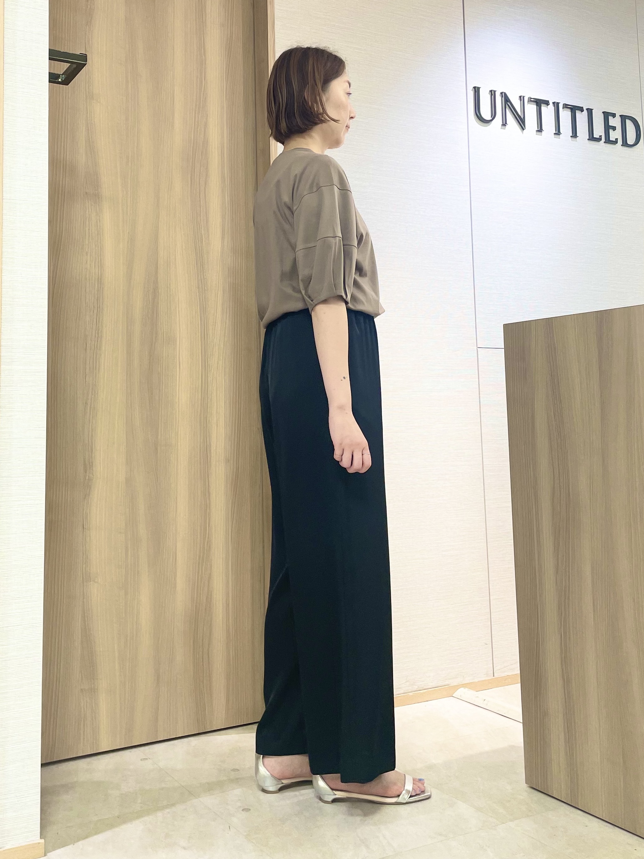 aliceさんの「UNTITLED｜【汗染み防止/接触冷感】ランタンスリーブプルオーバー」を使ったコーディネート