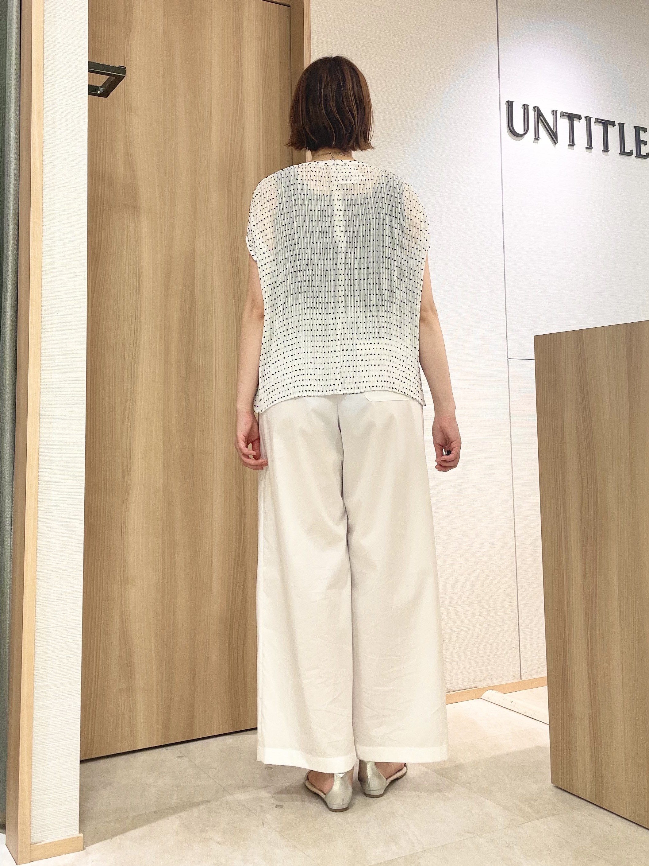 aliceさんの「UNTITLED｜【1枚で着映える】ドットジャガードブラウス」を使ったコーディネート