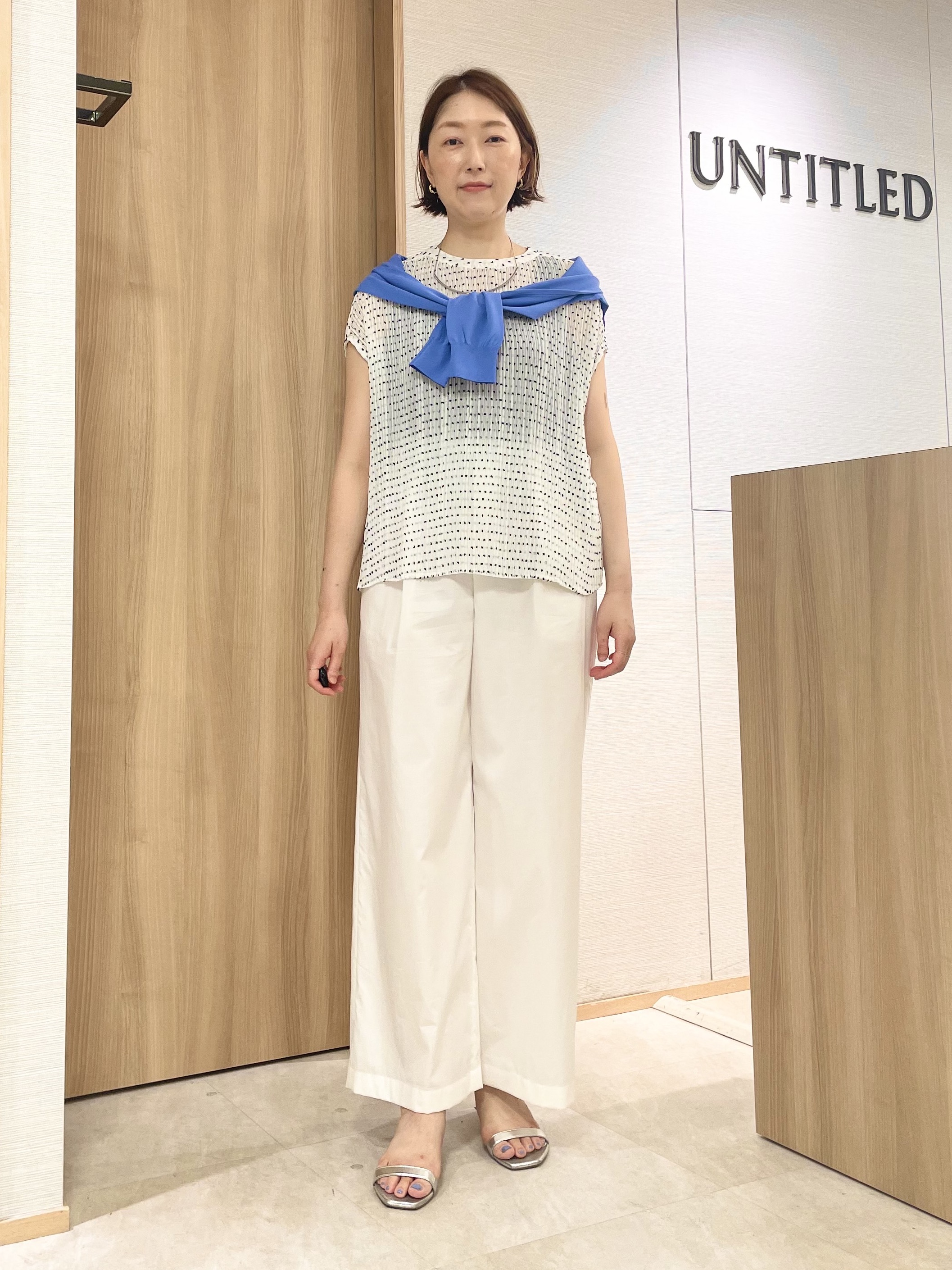 aliceさんの「UNTITLED｜【1枚で着映える】ドットジャガードブラウス」を使ったコーディネート