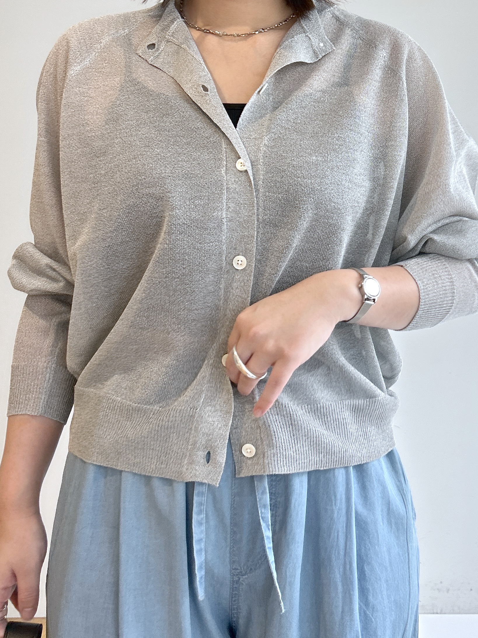 Hirokaさんの「Dessin｜お守りカーディガン -ウォッシャブル-」を使ったコーディネート