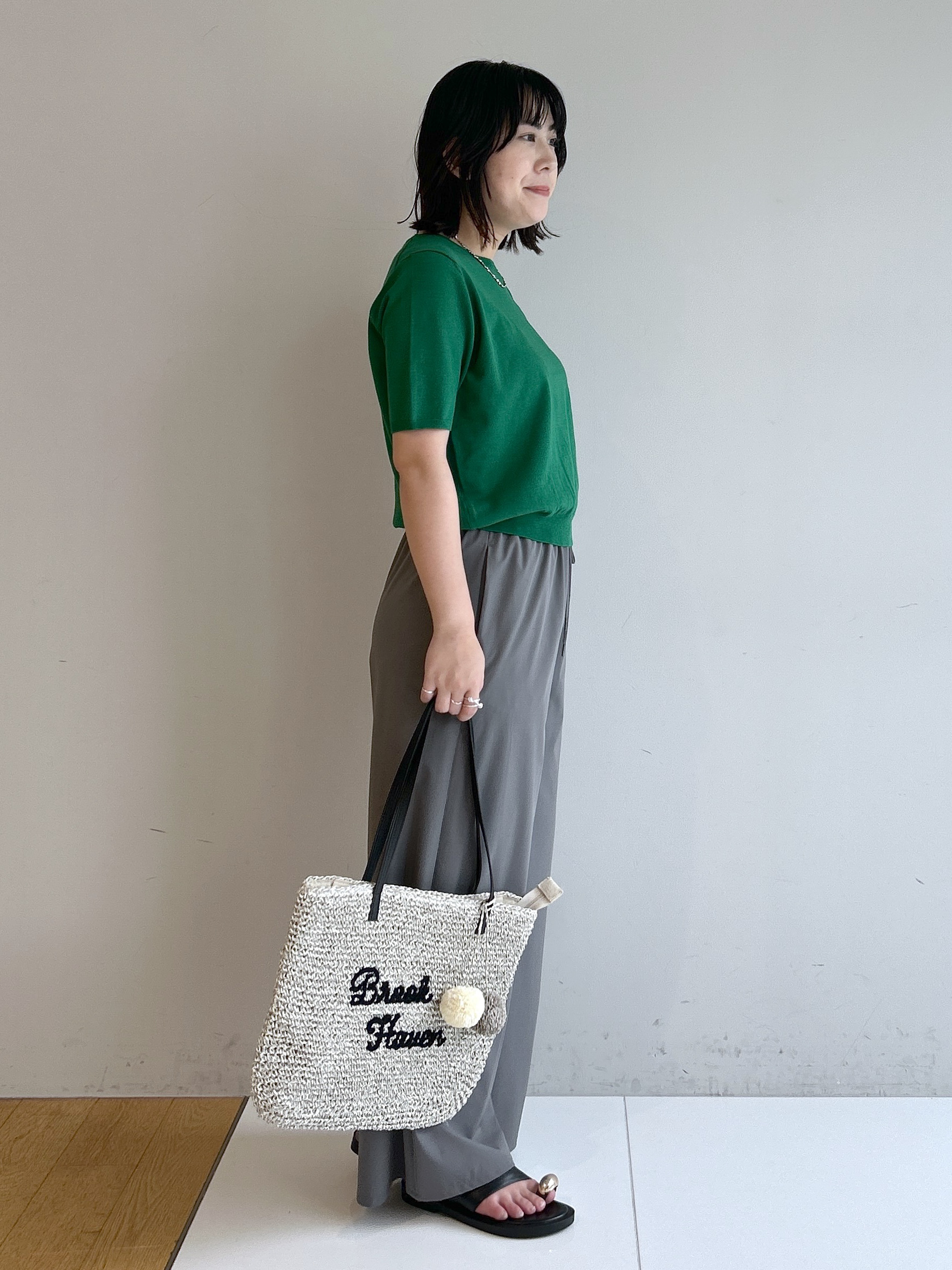 Hirokaさんの「Dessin｜【9色展開/接触冷感/UVカット】ドライタッチサマーニットT」を使ったコーディネート