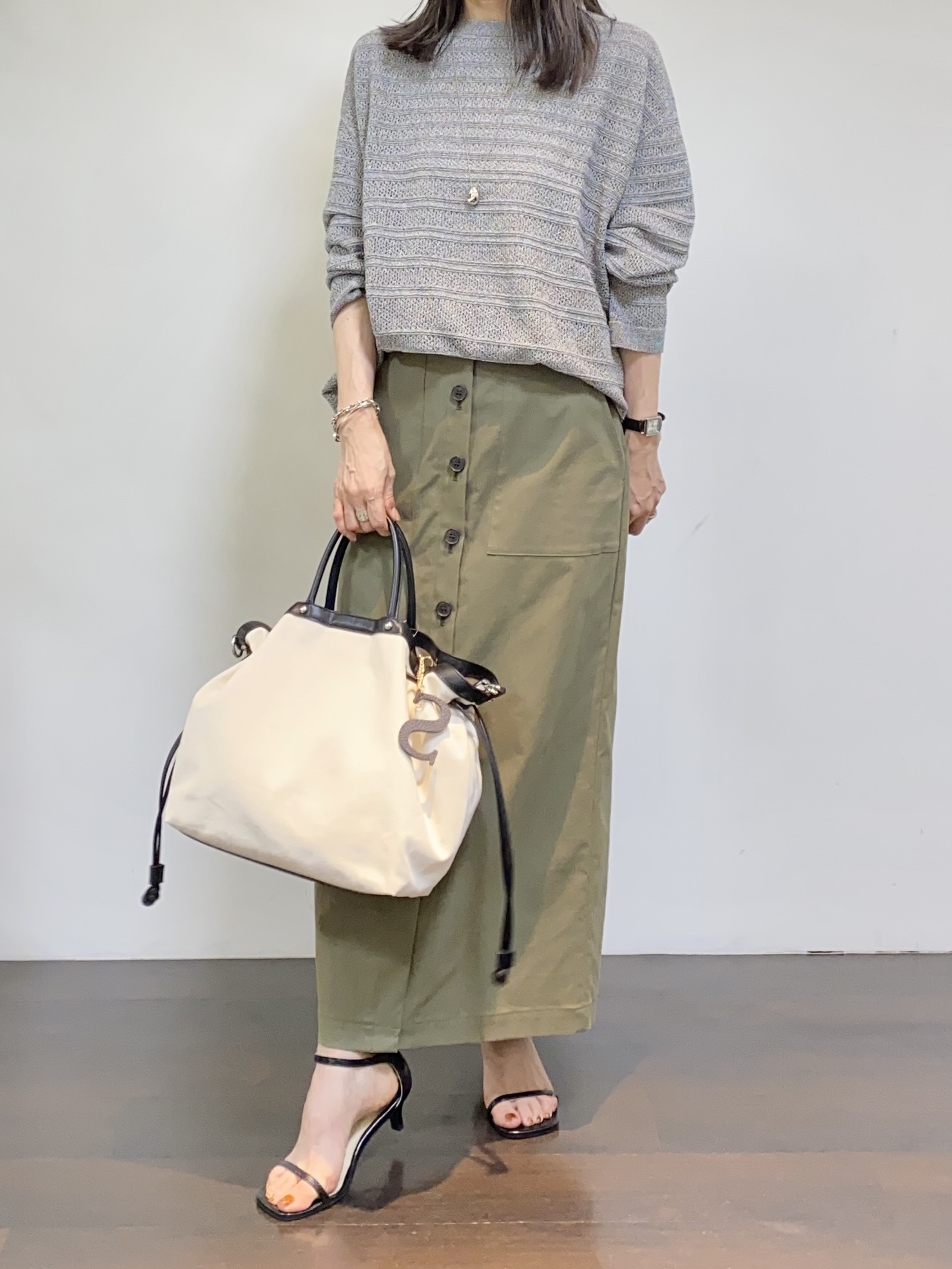 tomoさんの「UNTITLED｜【古畑星夏さん着用/洗える】シアーブルゾン」を使ったコーディネート