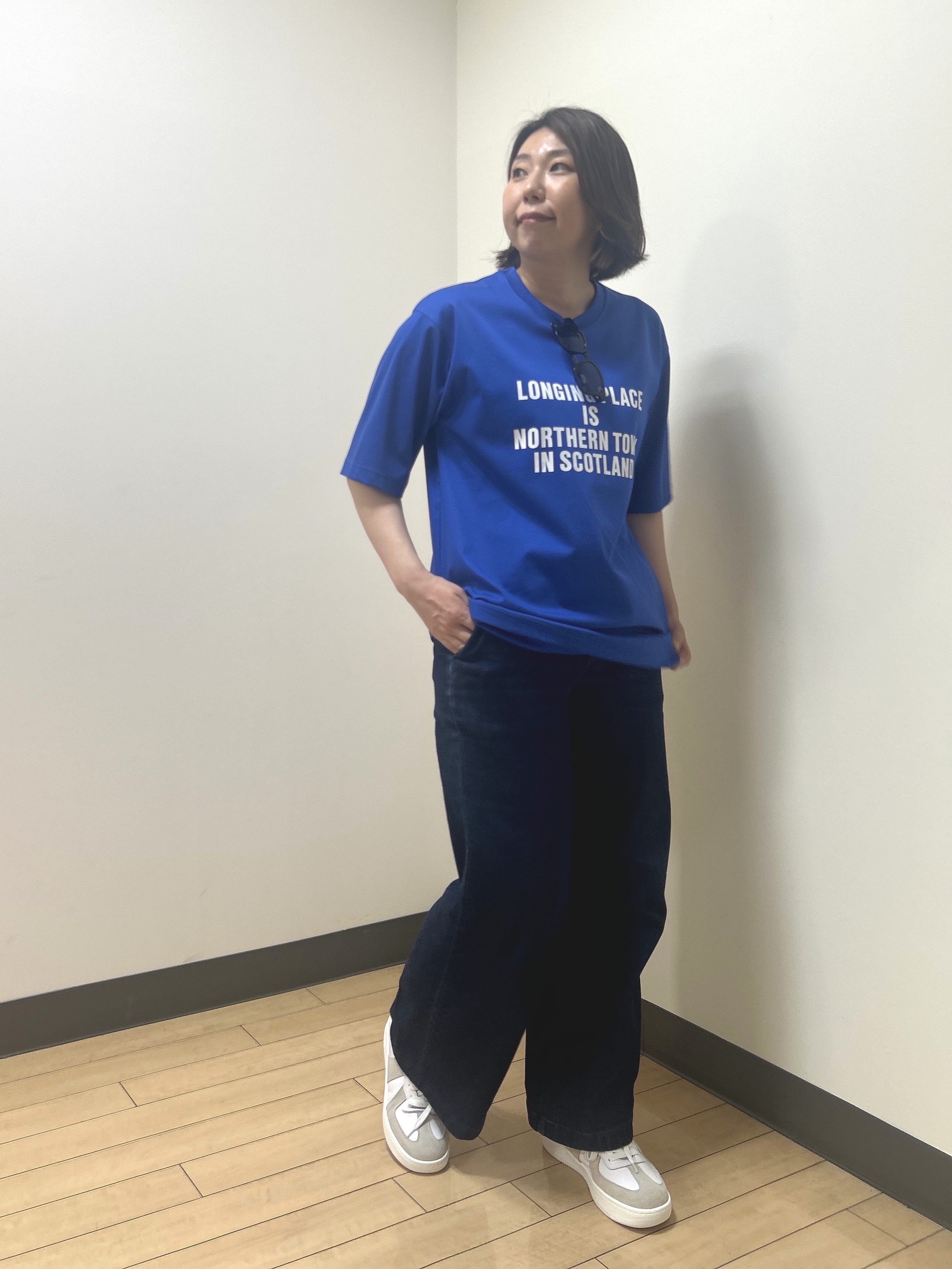 okaさんの「TAKEO KIKUCHI｜【BOWLER HAT LABEL】アイスクリアコットン バッククロスピストル 半袖Tシャツ」を使ったコーディネート