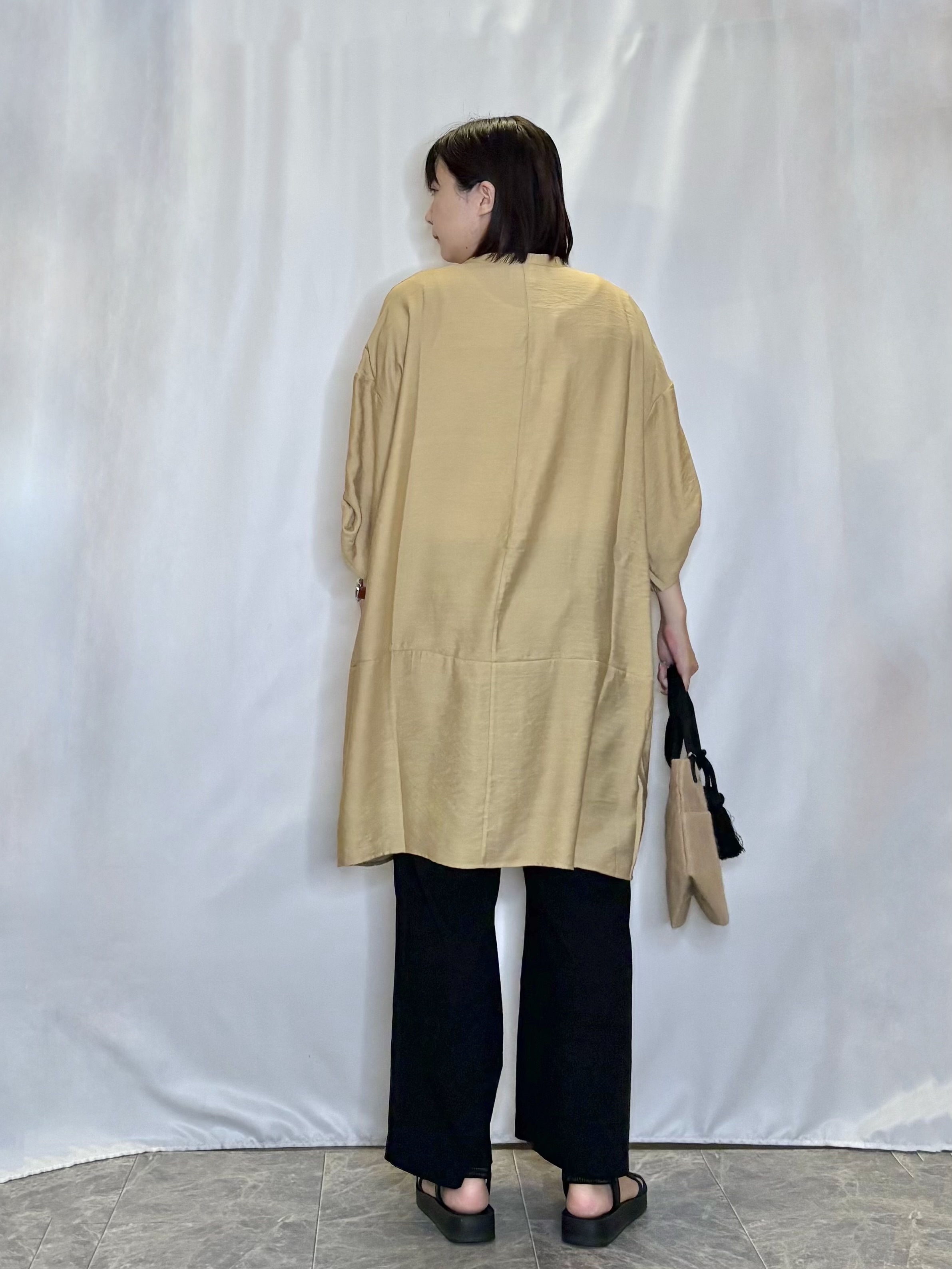 ネリさんの「SHOO･LA･RUE｜【ひんやり/S-LL/洗濯機可】体型カバーにも スラブコクーンチュニック」を使ったコーディネート