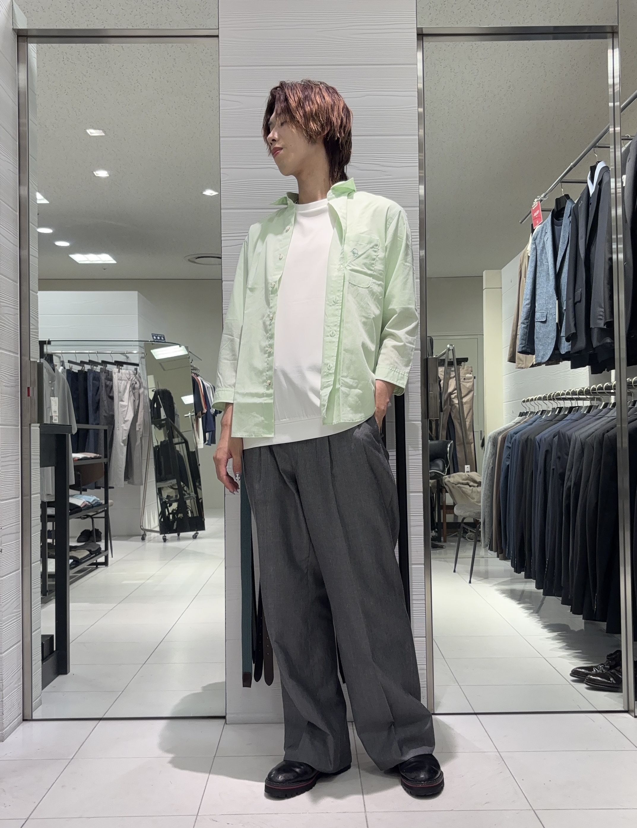 こうへいさんの「TAKEO KIKUCHI｜【接触冷感】アイスクリアコットン Tシャツ」を使ったコーディネート