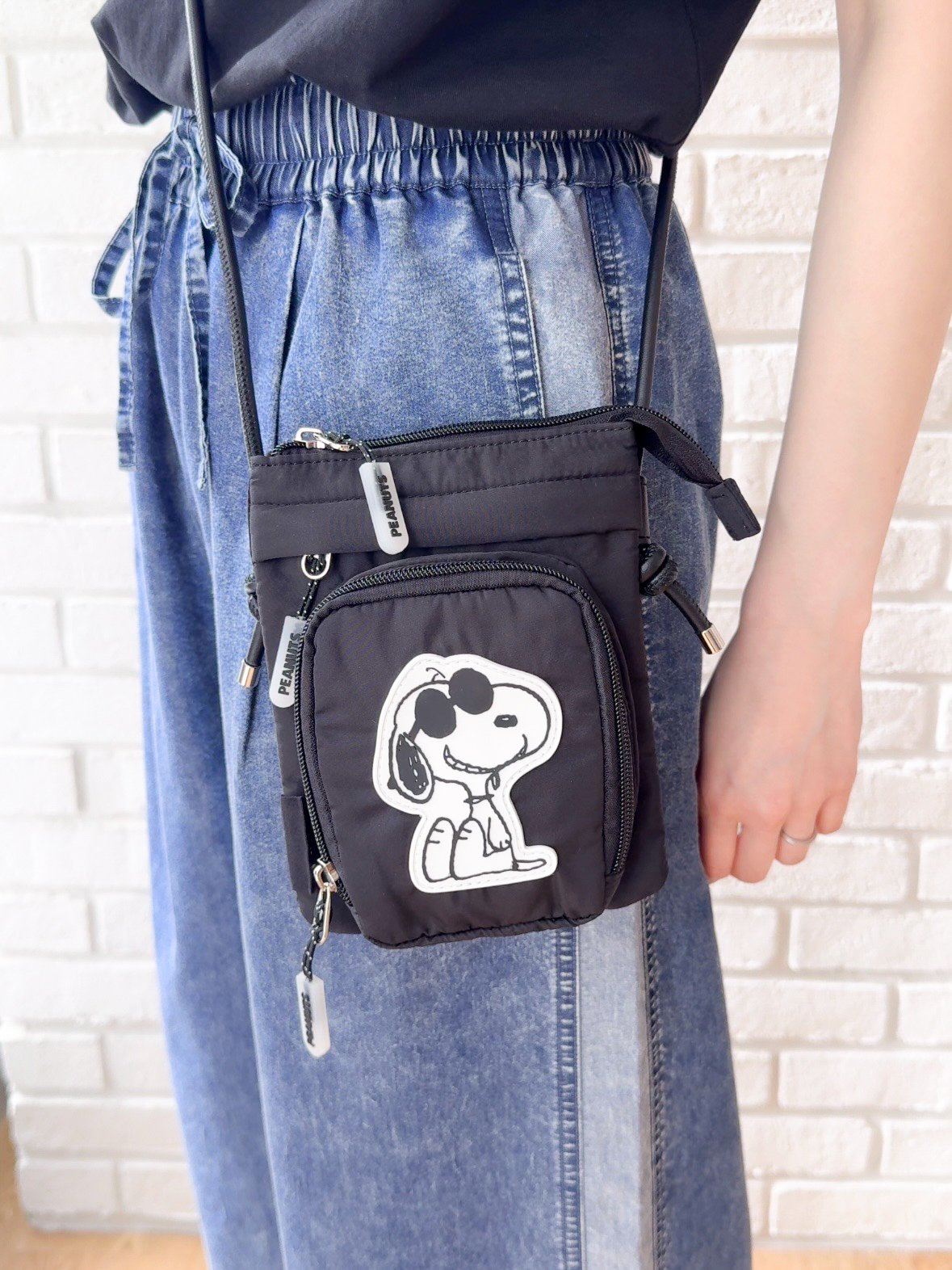 𝐜𝐡𝐢𝐤𝐚さんの「SHOO･LA･RUE｜【PEANUTS】ひんやりプリントTシャツ」を使ったコーディネート