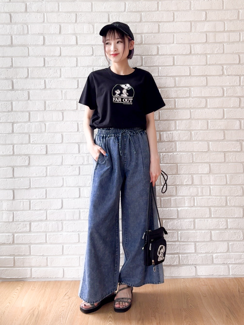 𝐜𝐡𝐢𝐤𝐚さんの「SHOO･LA･RUE｜【PEANUTS】ひんやりプリントTシャツ」を使ったコーディネート