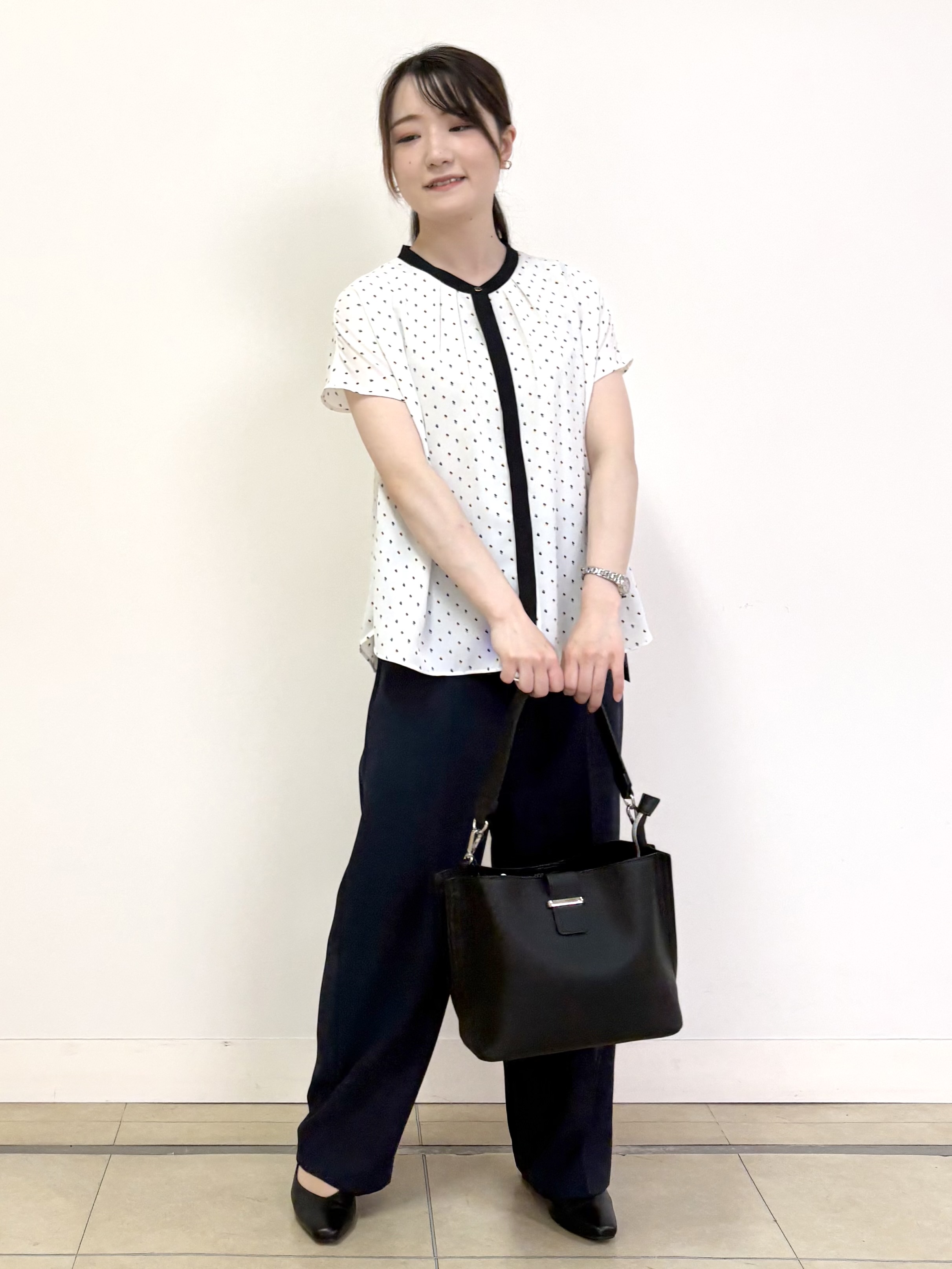 mikiさんの「Reflect｜【通勤におすすめ◎】ジョーゼットブラウス」を使ったコーディネート