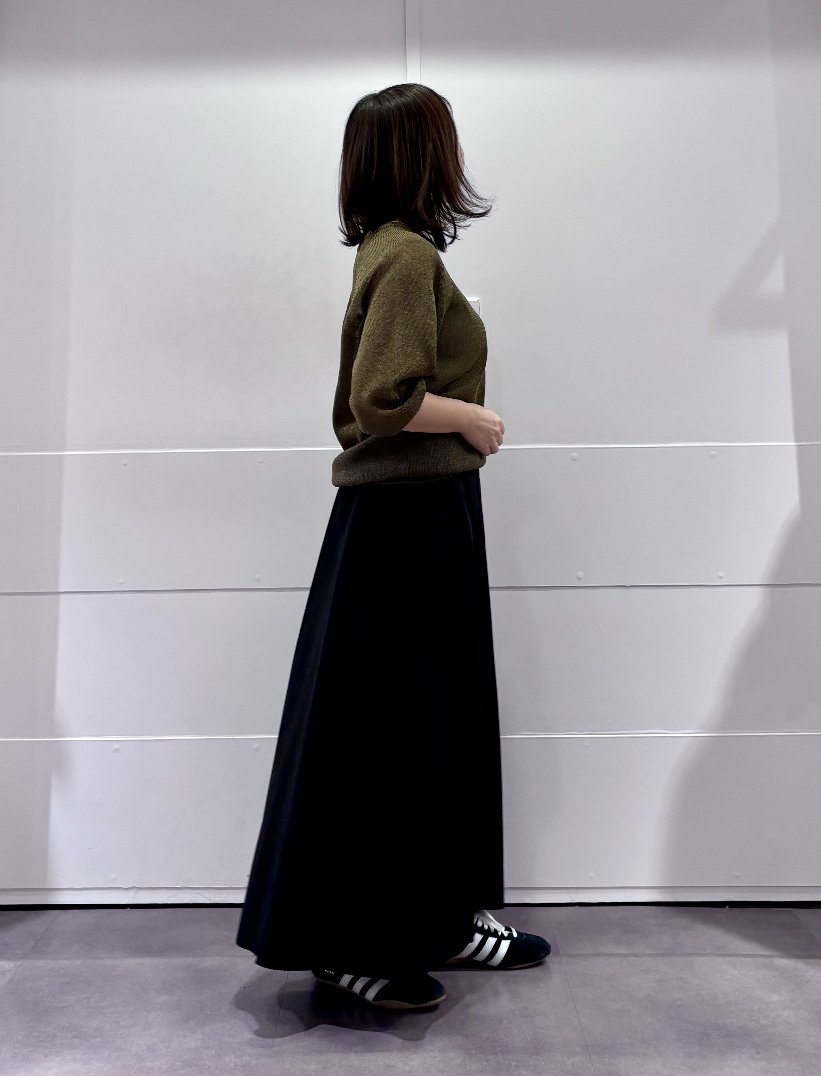 TOKOさんの「UNTITLED｜【洗える/ゆったり】クルーネックドライニット」を使ったコーディネート