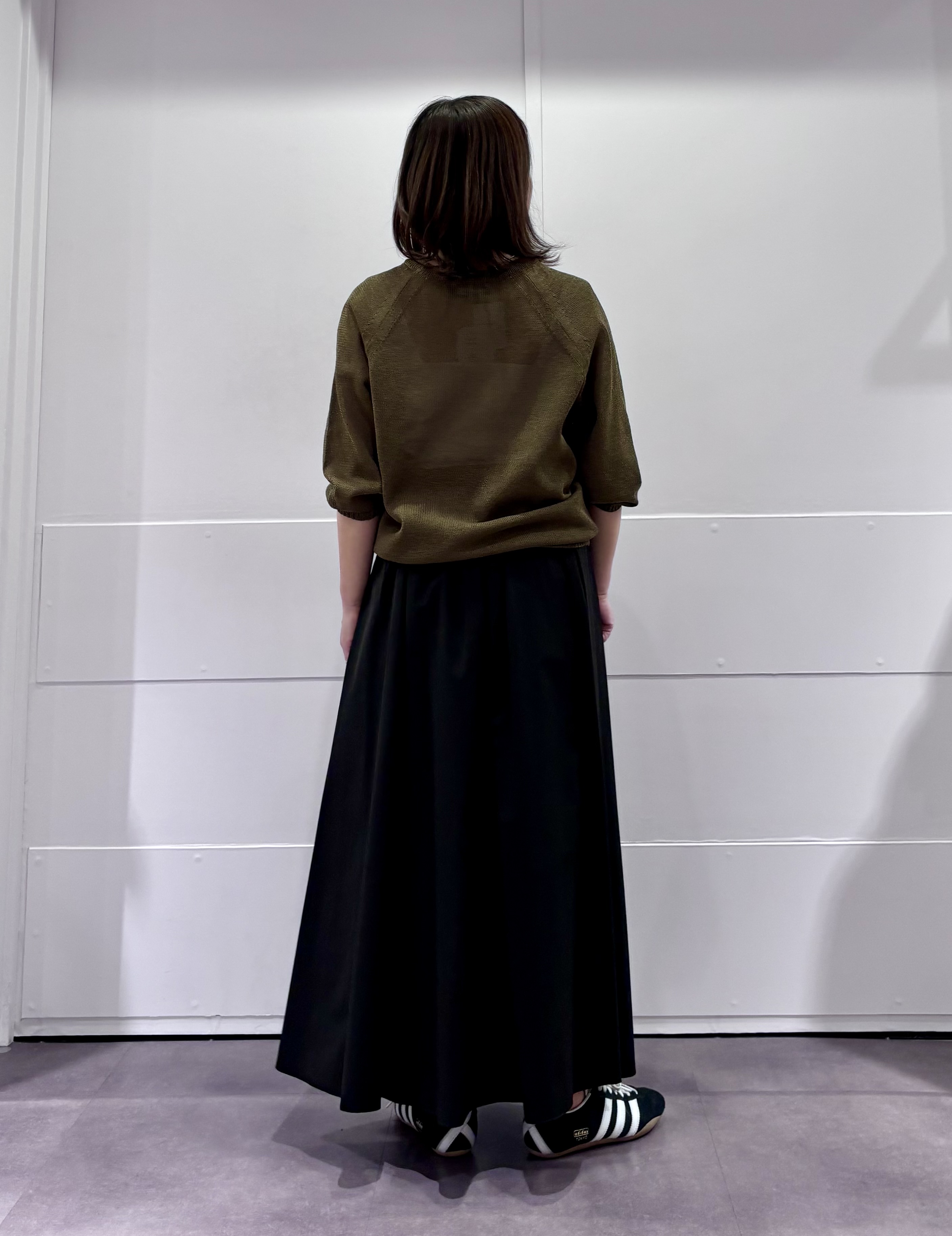 TOKOさんの「UNTITLED｜【洗える/ゆったり】クルーネックドライニット」を使ったコーディネート