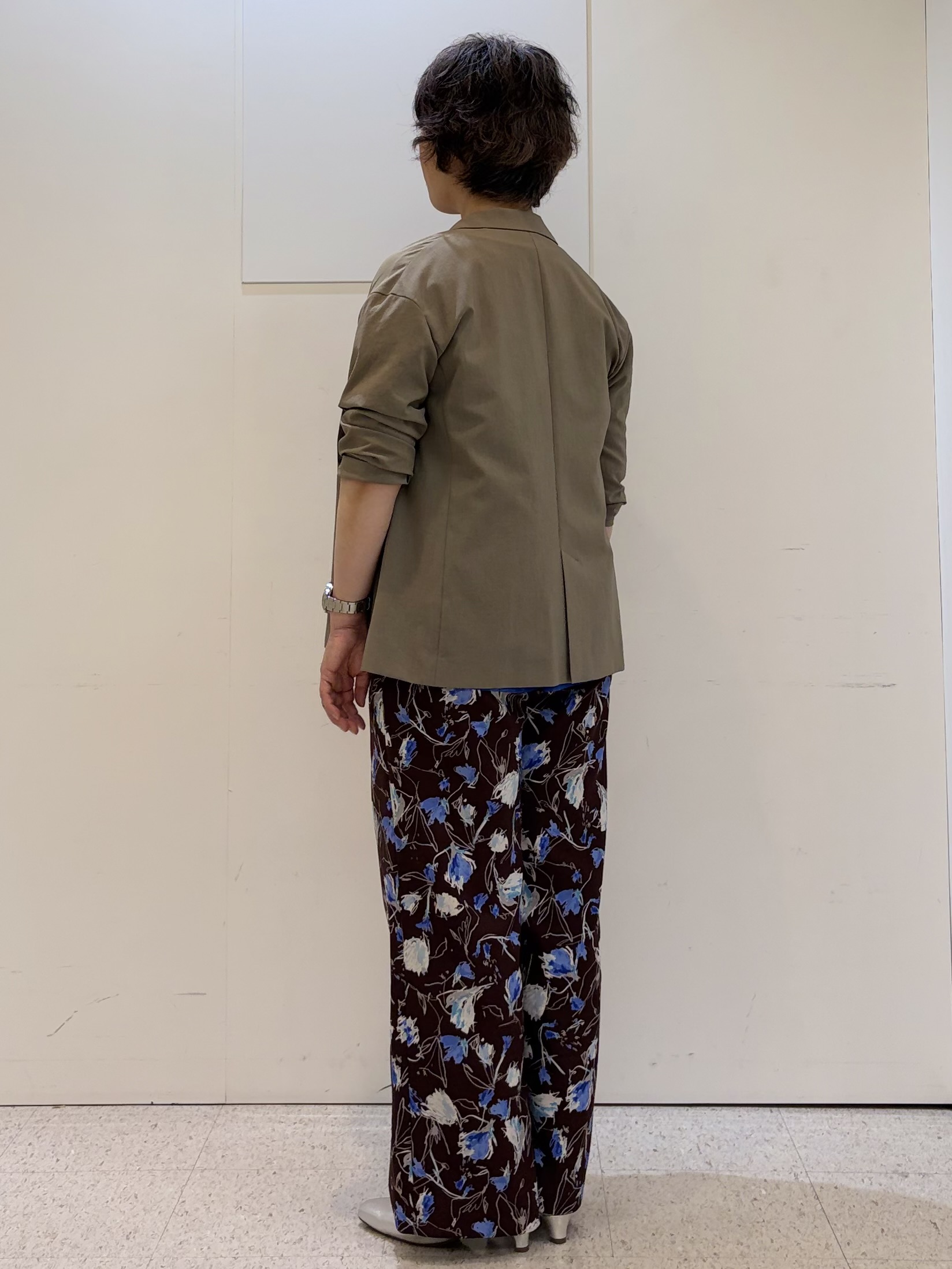 ヤスコさんの「Reflect｜【SS-4Lサイズ／接触冷感／シワになりにくい】リラクシーテーラードジャケット」を使ったコーディネート