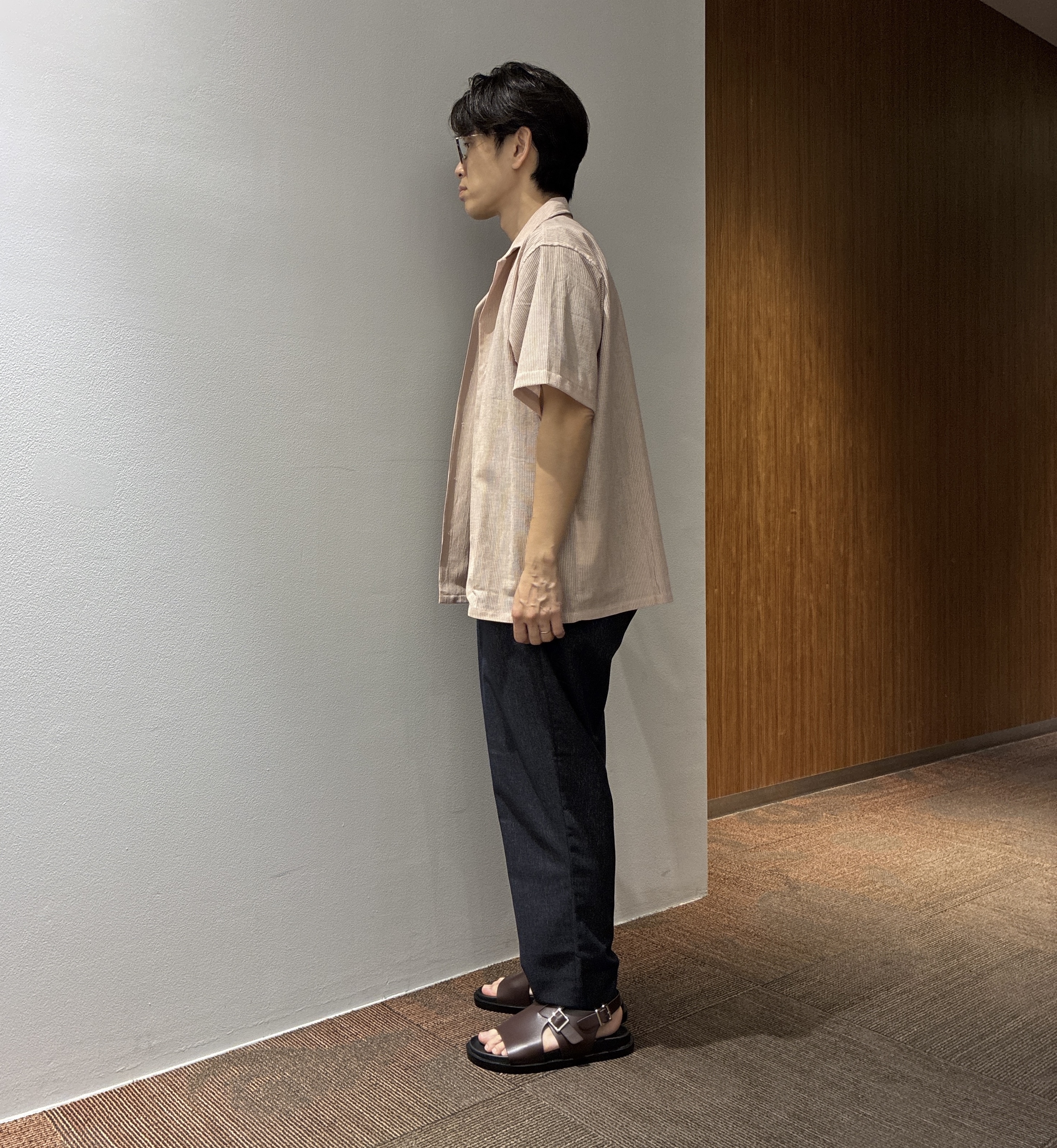 わいずみさんの「TAKEO KIKUCHI｜【通気性】トリコットサッカー オープンカラー シャツ」を使ったコーディネート