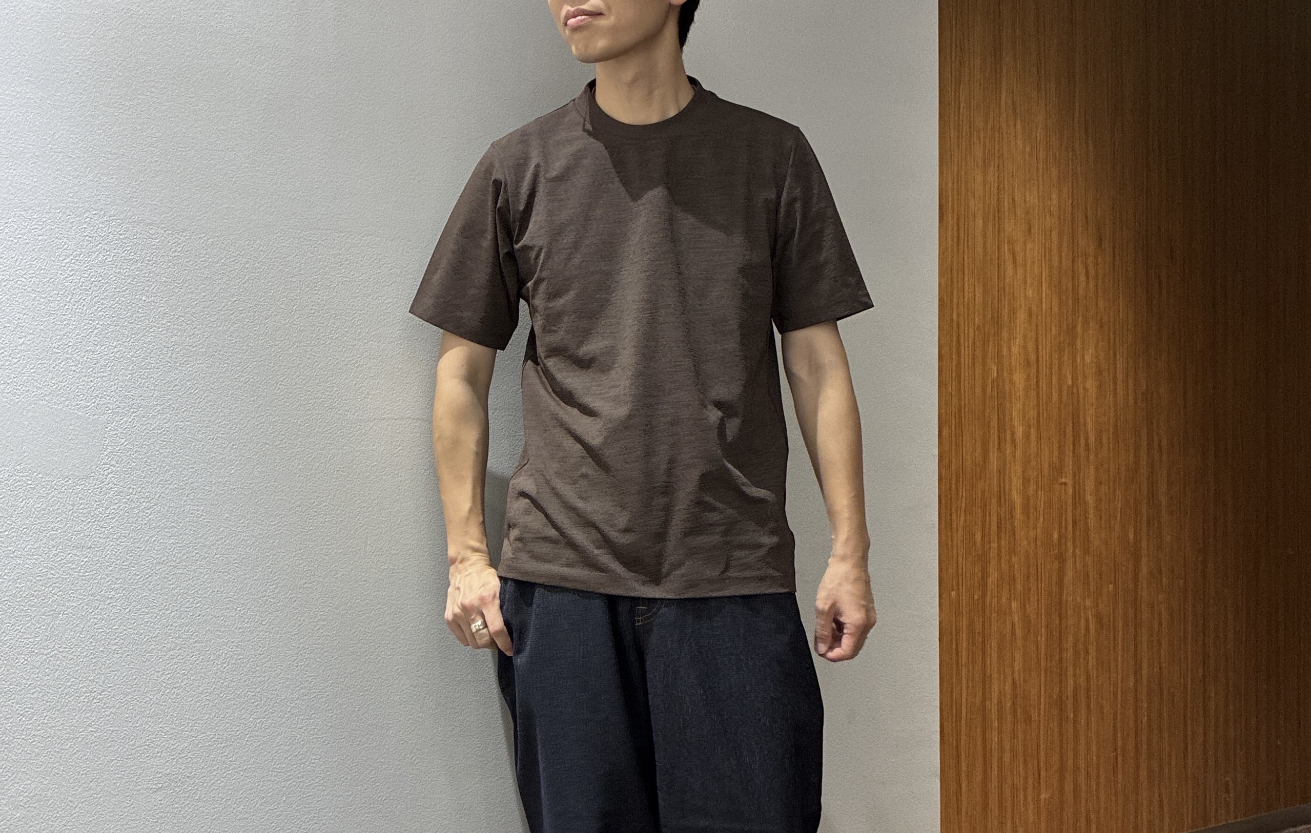 わいずみさんの「TAKEO KIKUCHI｜【通気性】トリコットサッカー オープンカラー シャツ」を使ったコーディネート