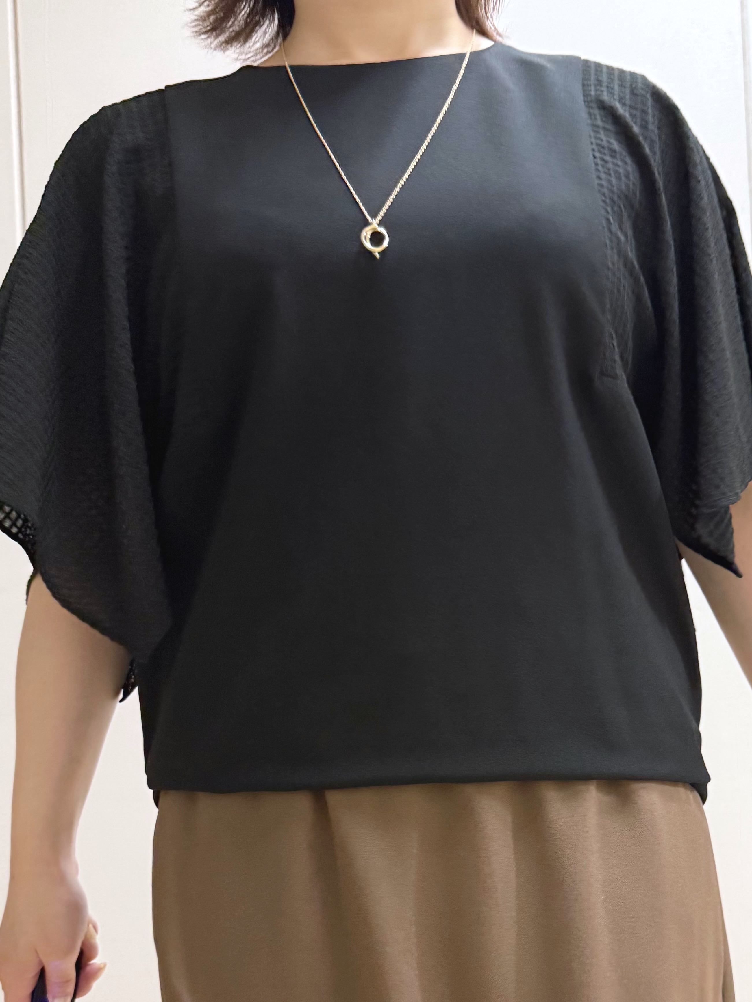 Rikoさんの「INDIVI｜【洗える／シアーチェック柄】異素材コンビスリーブトップス」を使ったコーディネート