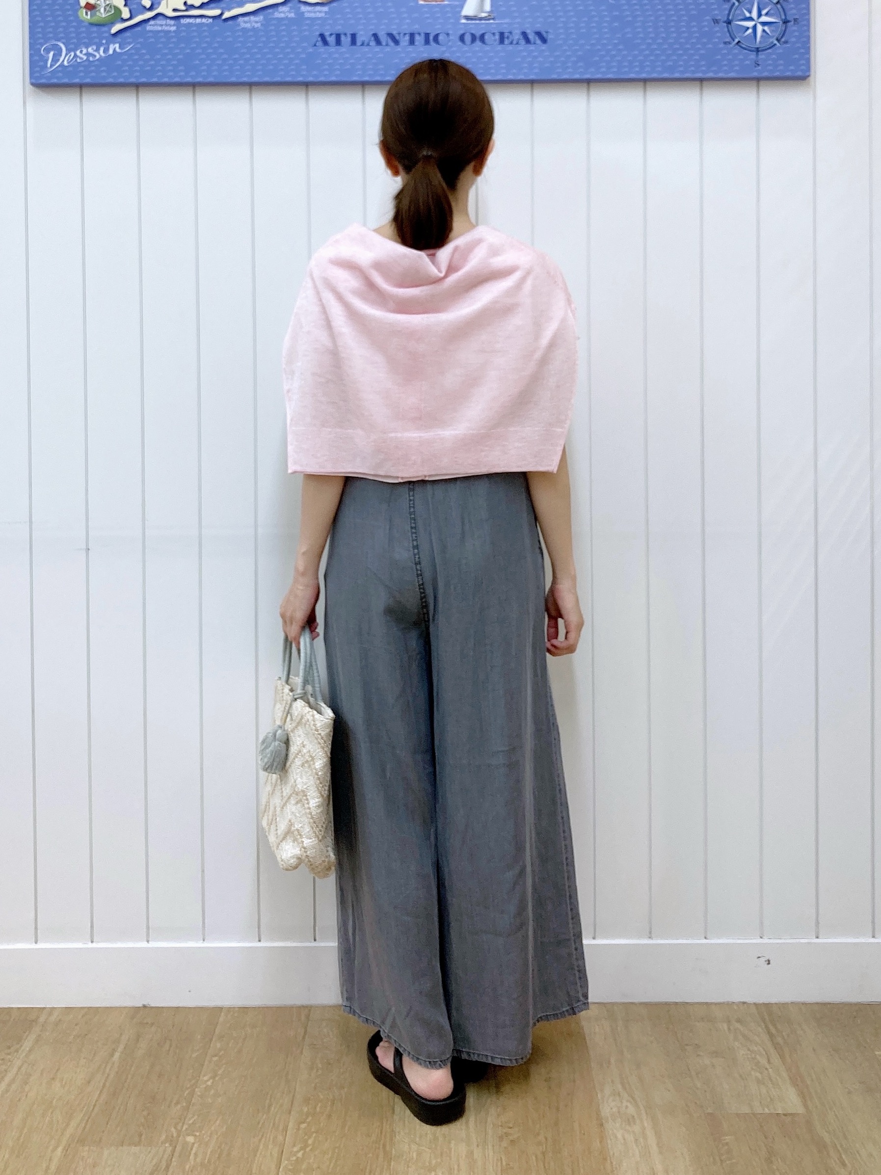 yoshiさんの「Dessin｜【UVカット/接触冷感】美光沢カットソー」を使ったコーディネート