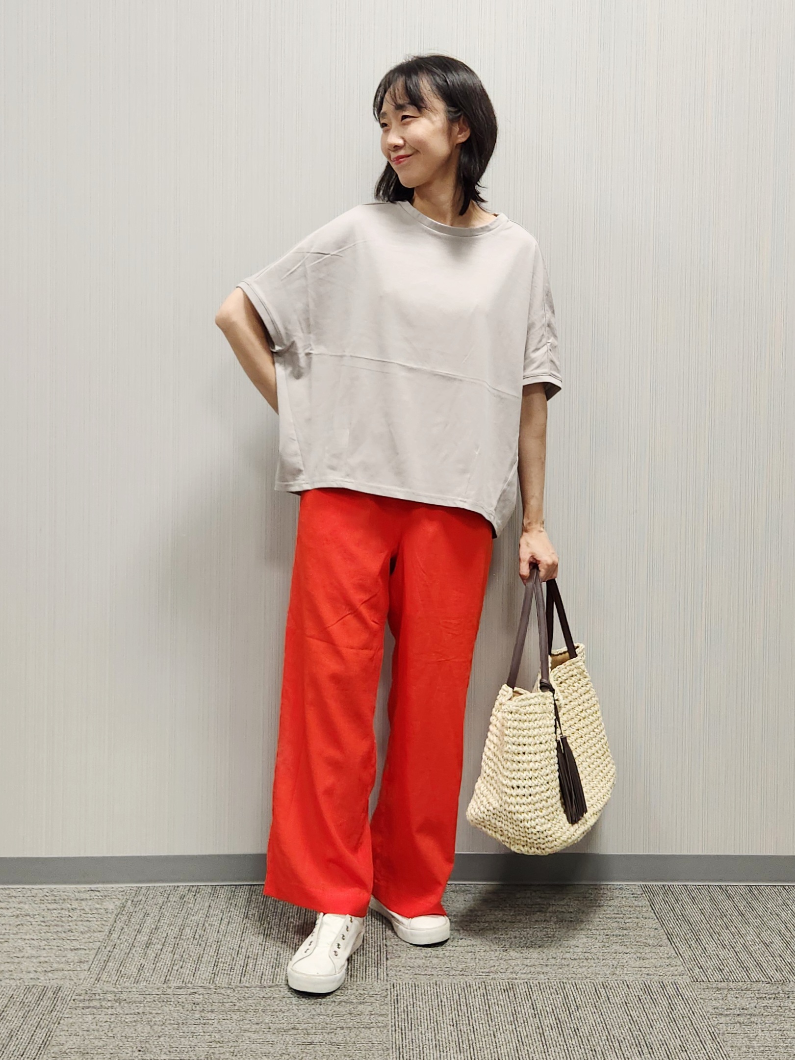 naraさんの「Dessin｜【汗シミ防止/UVカット】ドルマンスリーブ プルオーバー」を使ったコーディネート