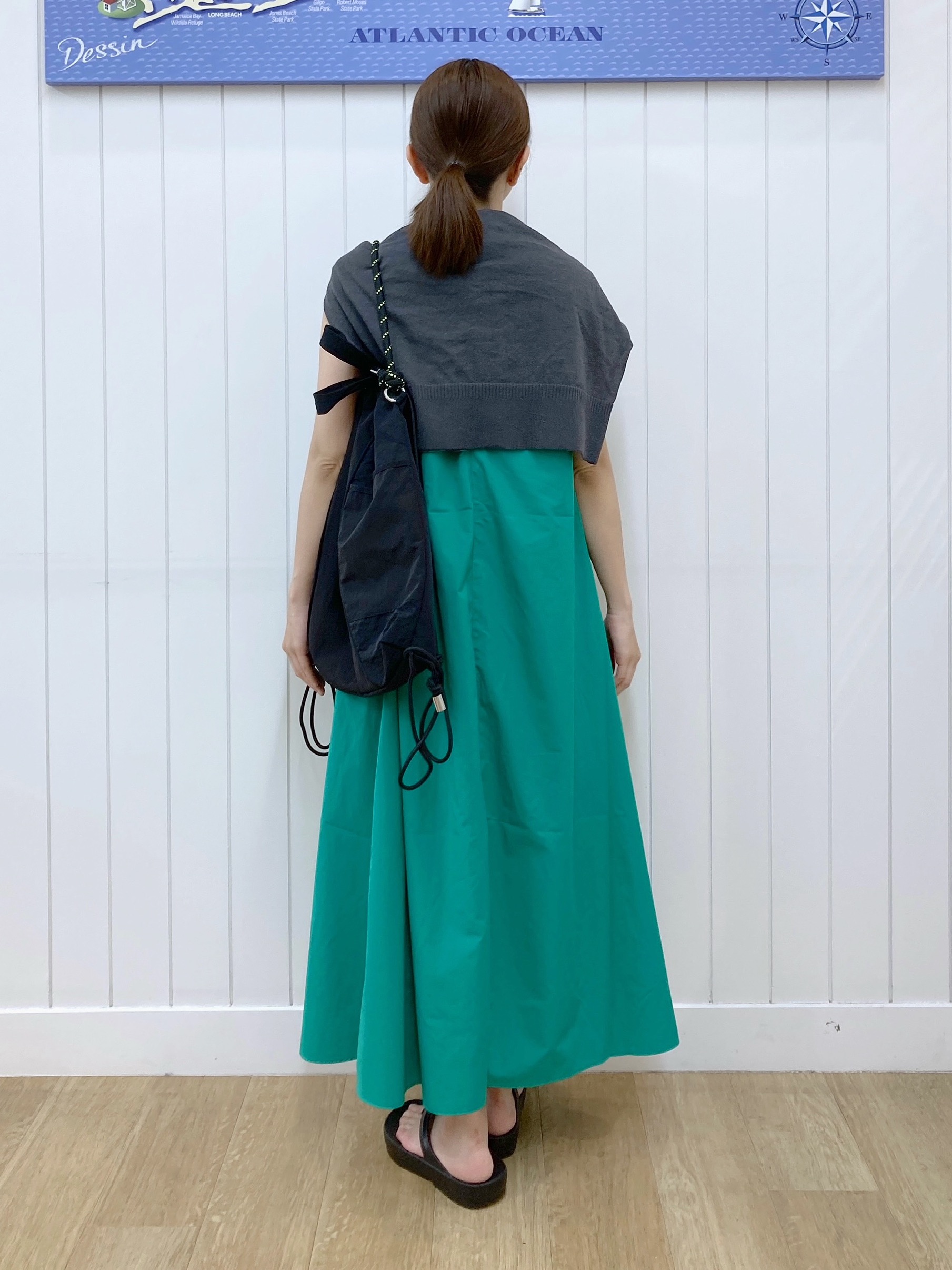 yoshiさんの「Dessin｜【撥水】Aラインナイロンワンピース」を使ったコーディネート