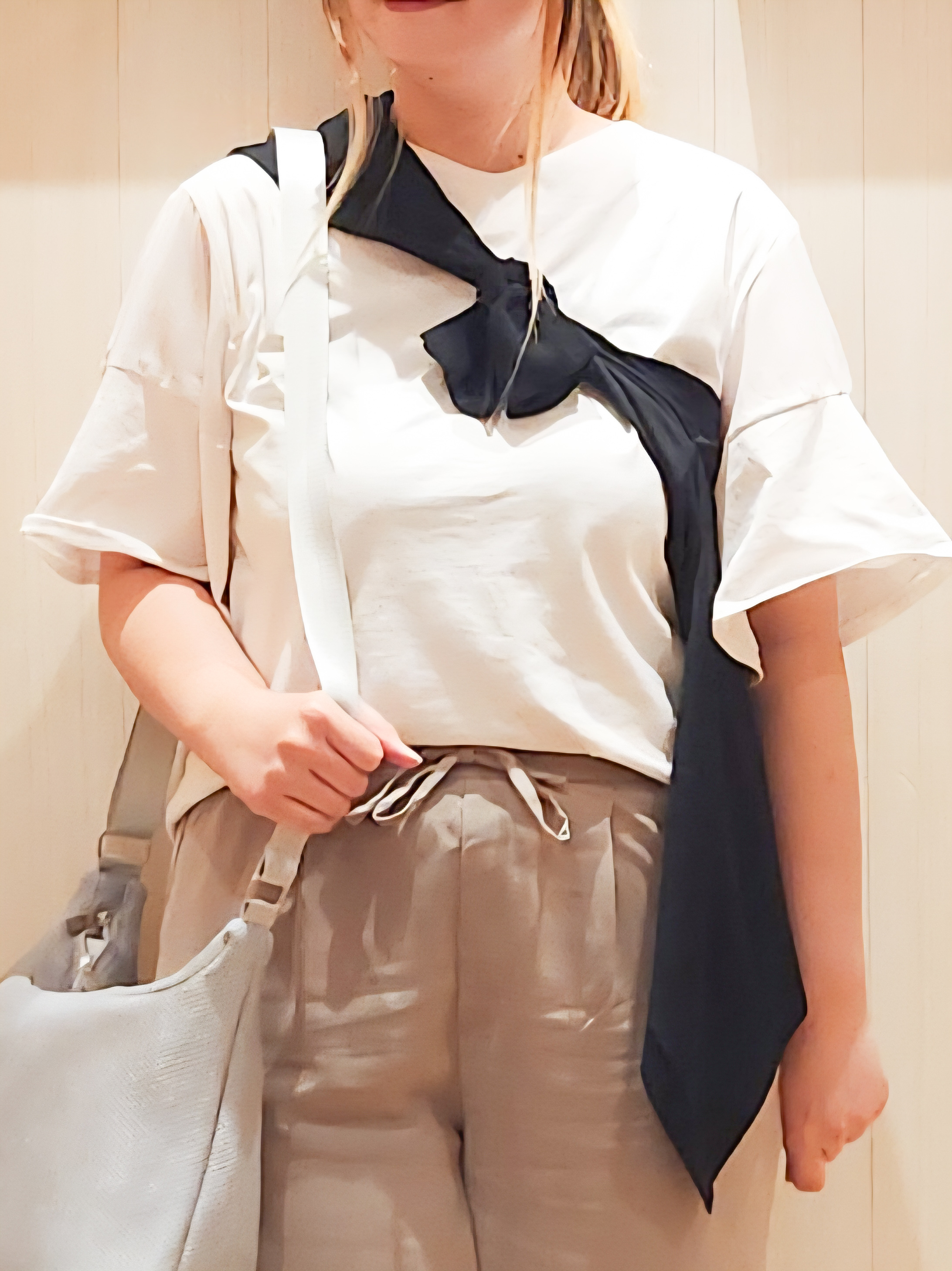 れーやんさんの「SHOO･LA･RUE｜【ひんやり/洗濯機可/S-LL】オンにもオフにも マルチに使えるボタンレスカーディガン」を使ったコーディネート