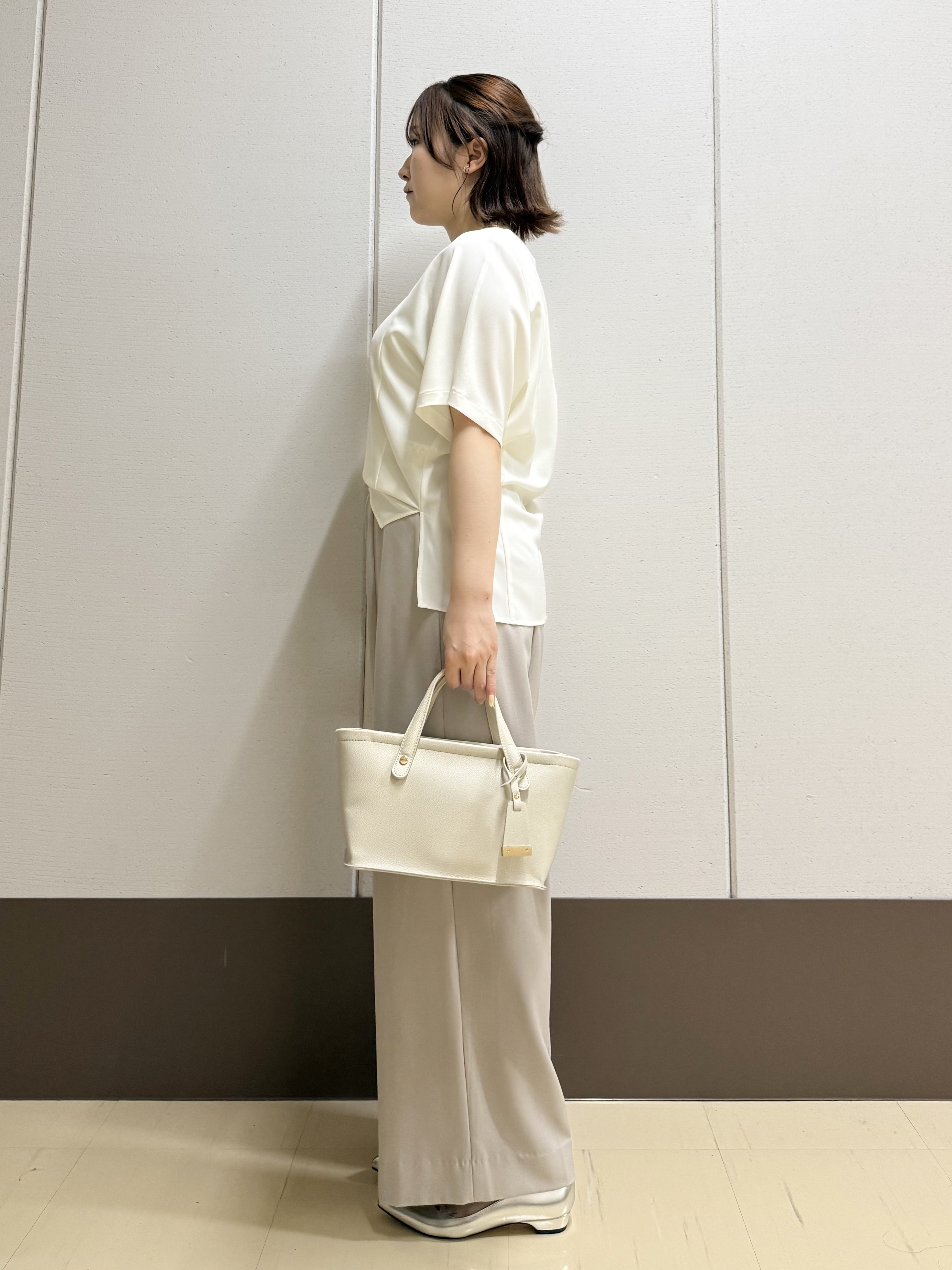 Rikoさんの「INDIVI｜【着る日傘】ドルマントップス」を使ったコーディネート