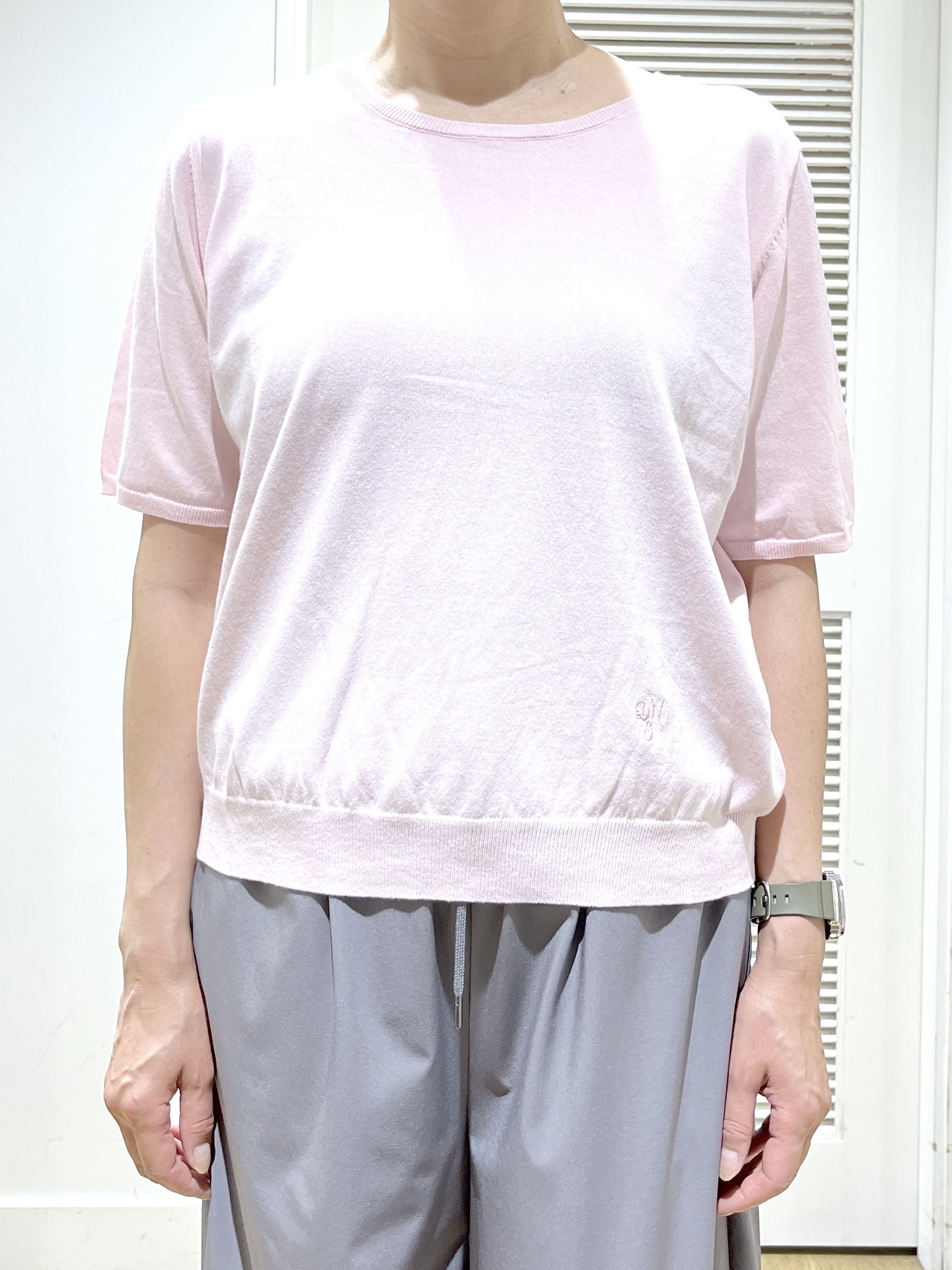Miyazakiさんの「Dessin｜【9色展開/接触冷感/UVカット】ドライタッチサマーニットT」を使ったコーディネート