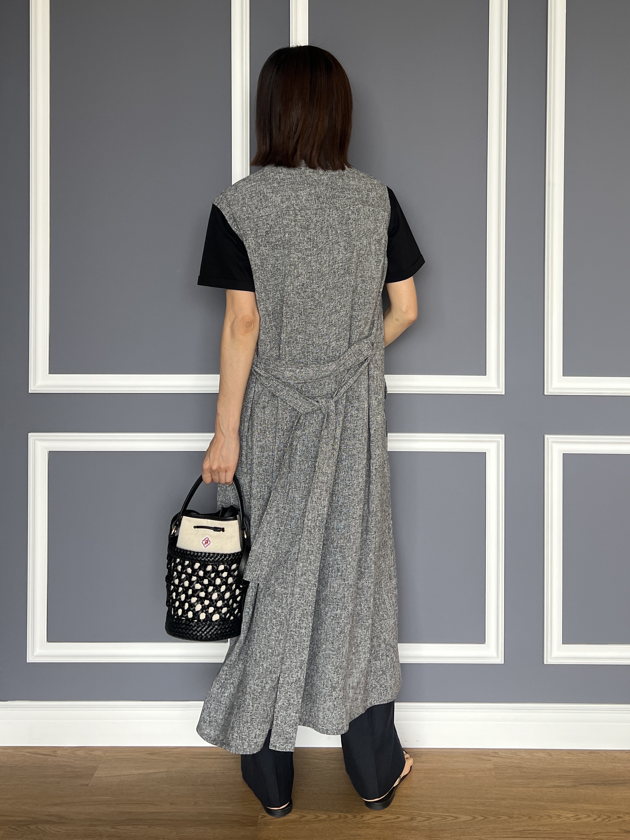 misaさんの「DRESSTERIOR｜NICOLAS LAINAS（ニコラスライナス）ソフトソールトングサンダル」を使ったコーディネート