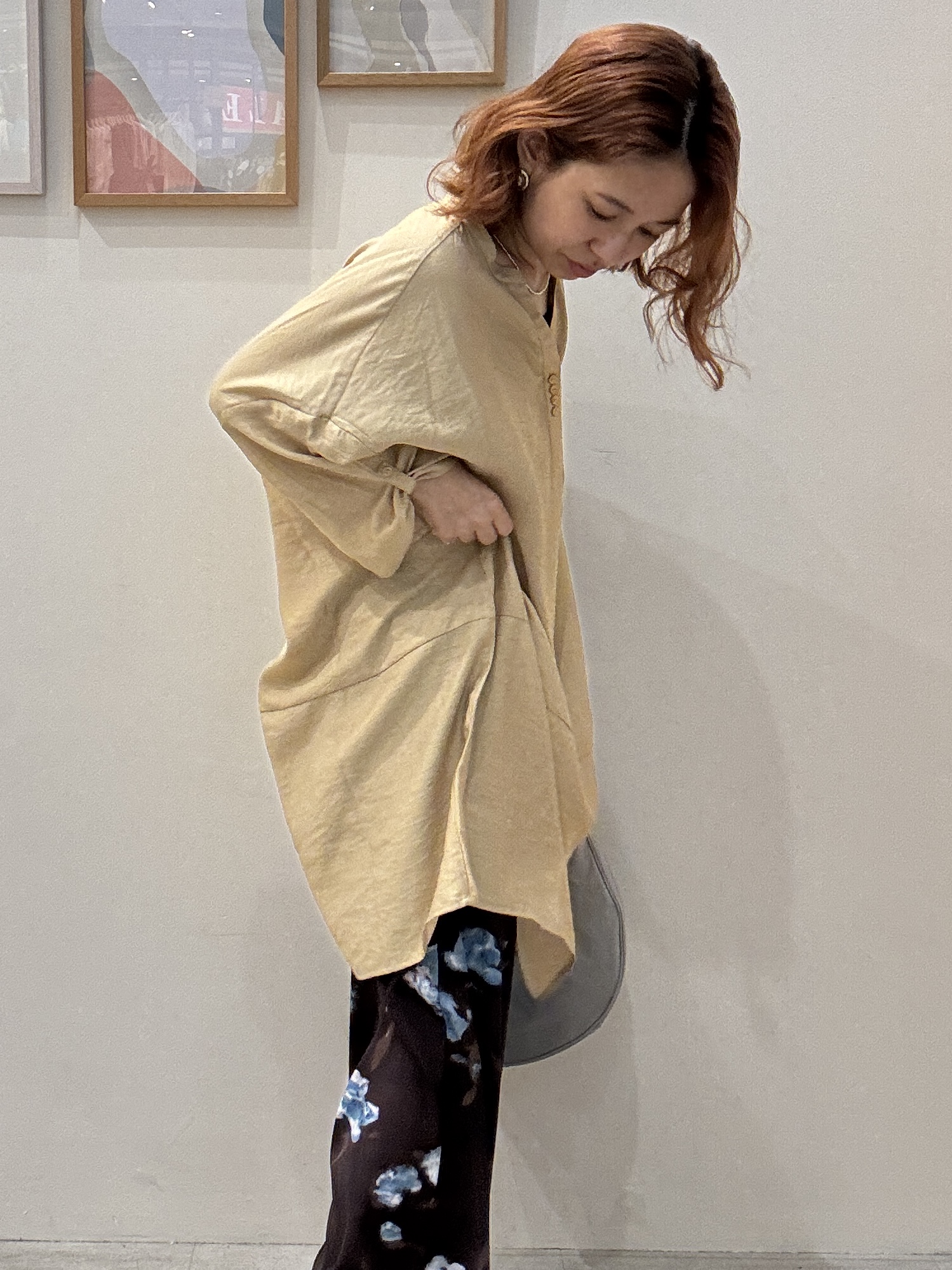 たけぴさんの「SHOO･LA･RUE｜【ひんやり/S-LL/洗濯機可】体型カバーにも スラブコクーンチュニック」を使ったコーディネート