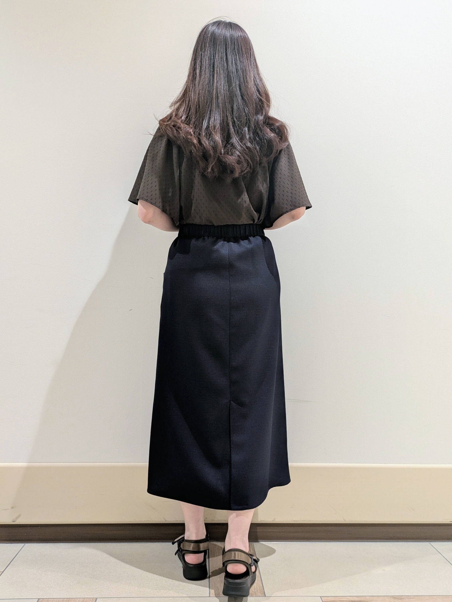 imamiさんの「Reflect｜ネックギャザーデザインブラウス」を使ったコーディネート