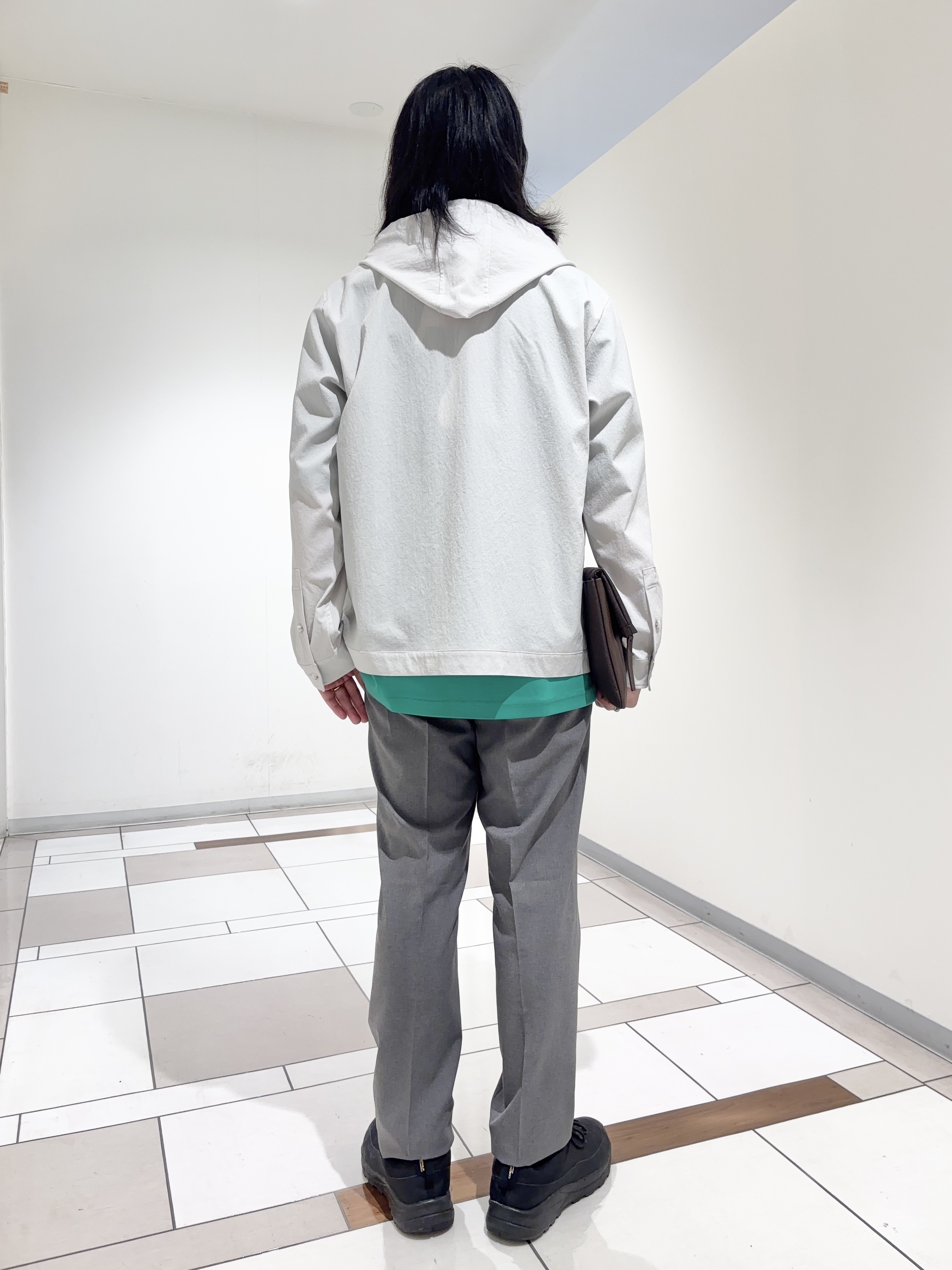 及川さんの「TAKEO KIKUCHI｜【撥水・洗える・シワになりにくい】 リランチェ（R） フードブルゾン」を使ったコーディネート
