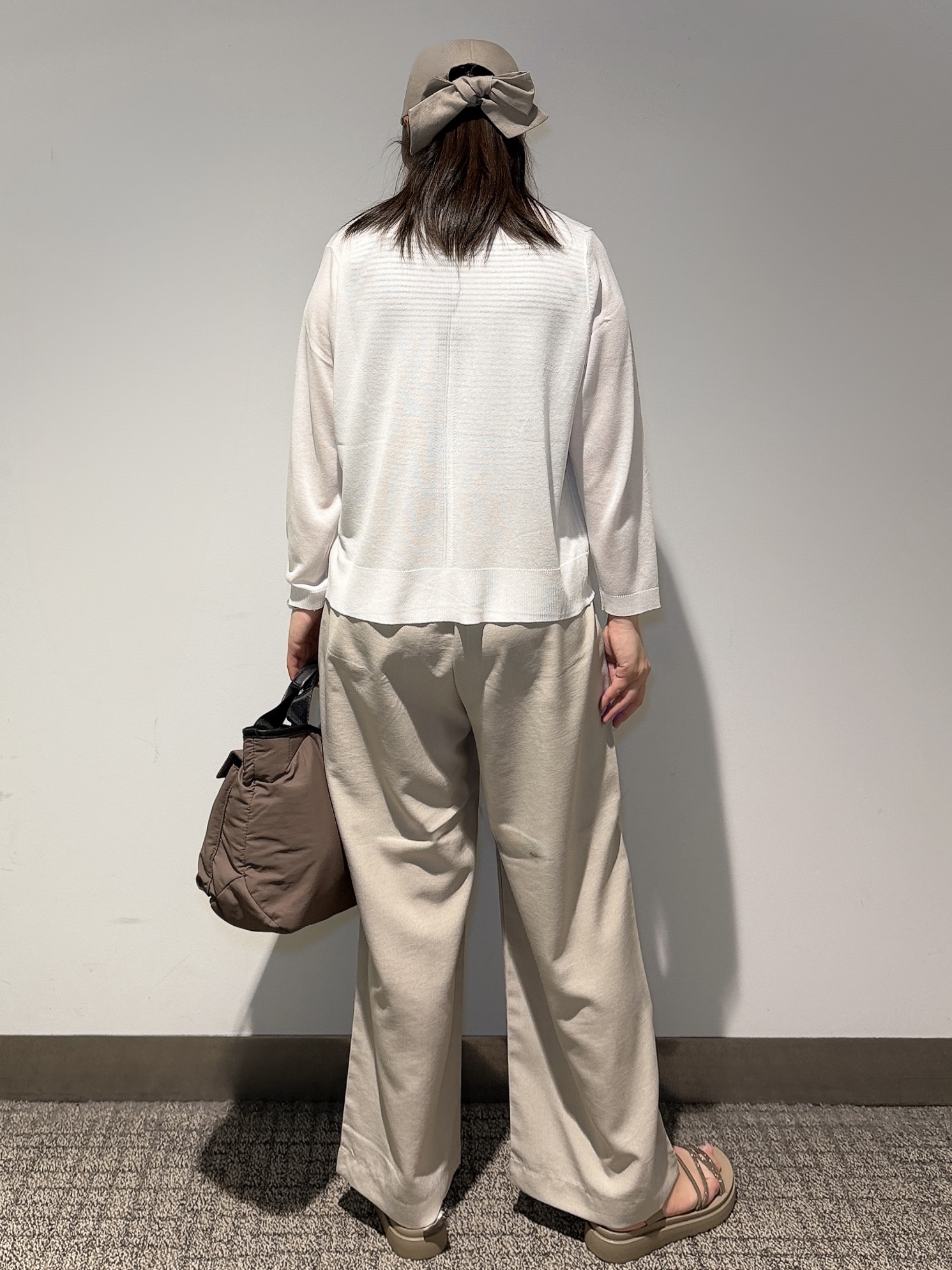 みーさんの「grove｜高評価！【接触冷感／UVカットetc】ベーシックショートカーディガン」を使ったコーディネート