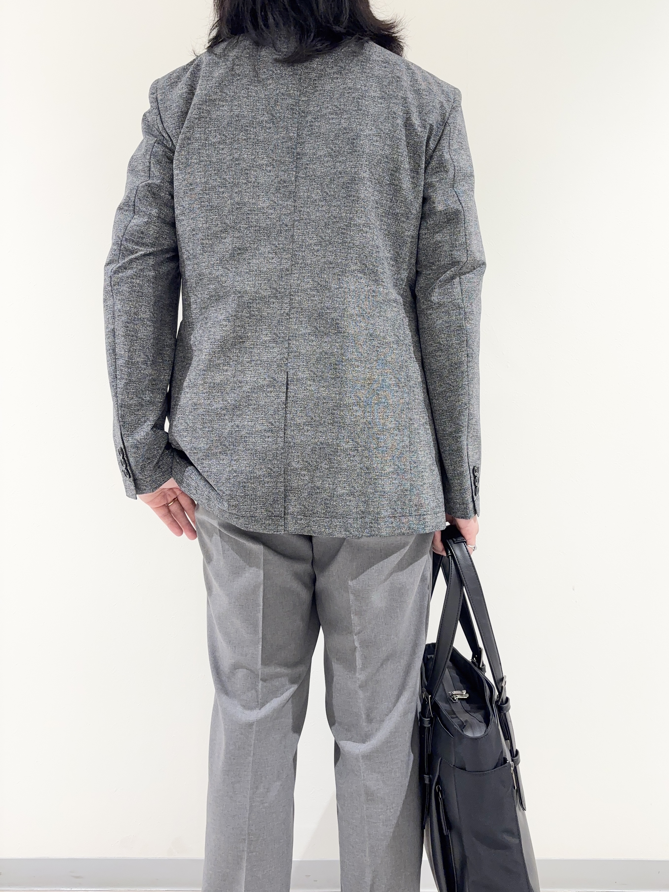 及川さんの「TAKEO KIKUCHI｜【抗菌防臭】COOL DOTS（R）ドビープリント ジャケット」を使ったコーディネート