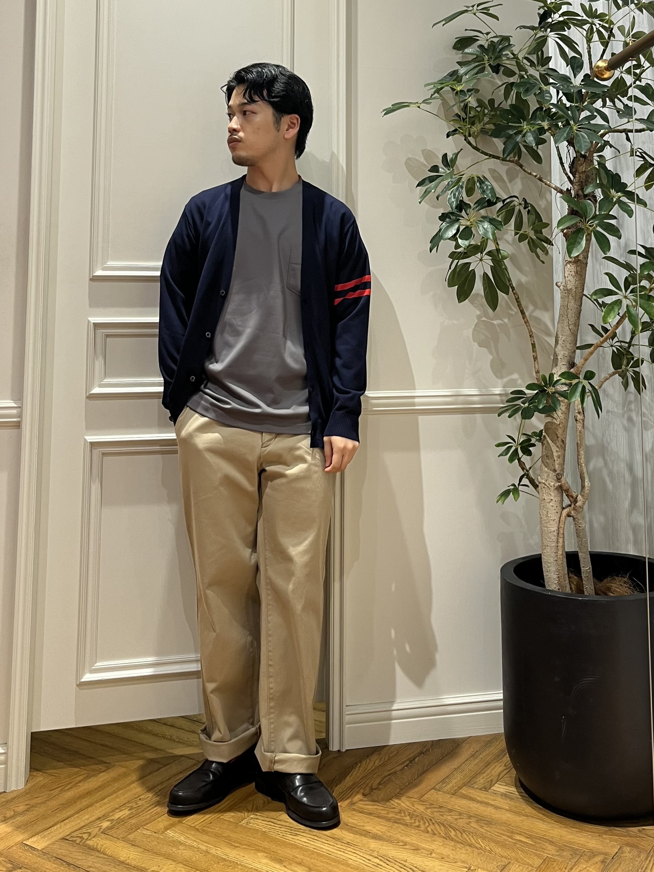 Tokuさんの「DRESSTERIOR｜【ウォッシャブル】コットンシルク ニットカーディガン」を使ったコーディネート