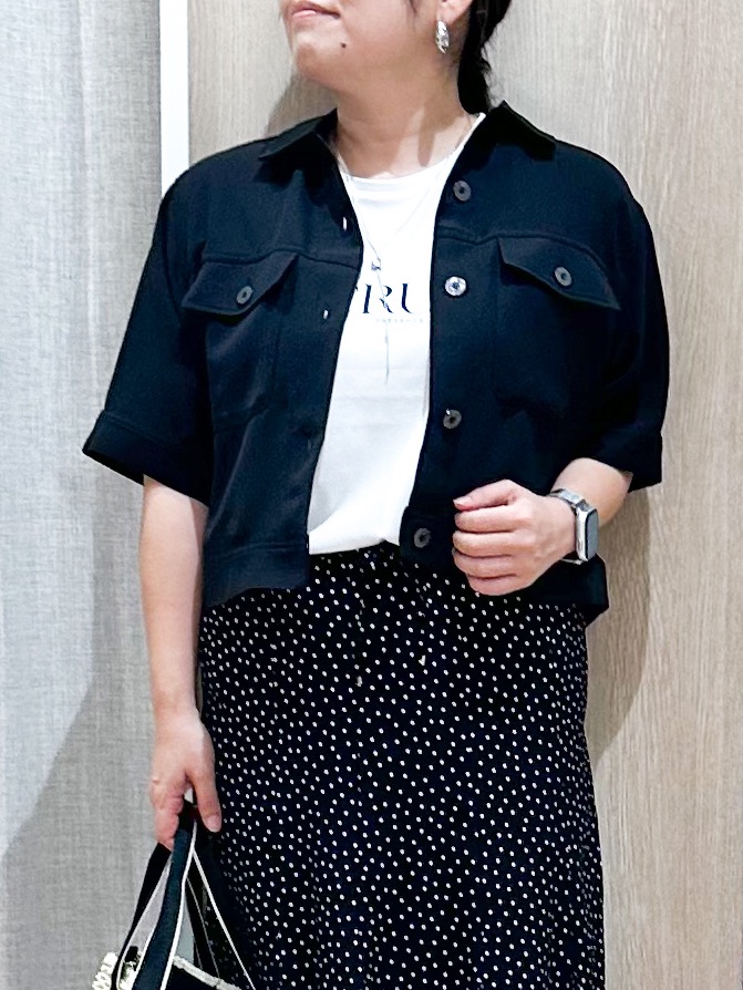 naoさんの「grove｜【吸水速乾・通気性・洗える】衿付きハーフジャケット」を使ったコーディネート