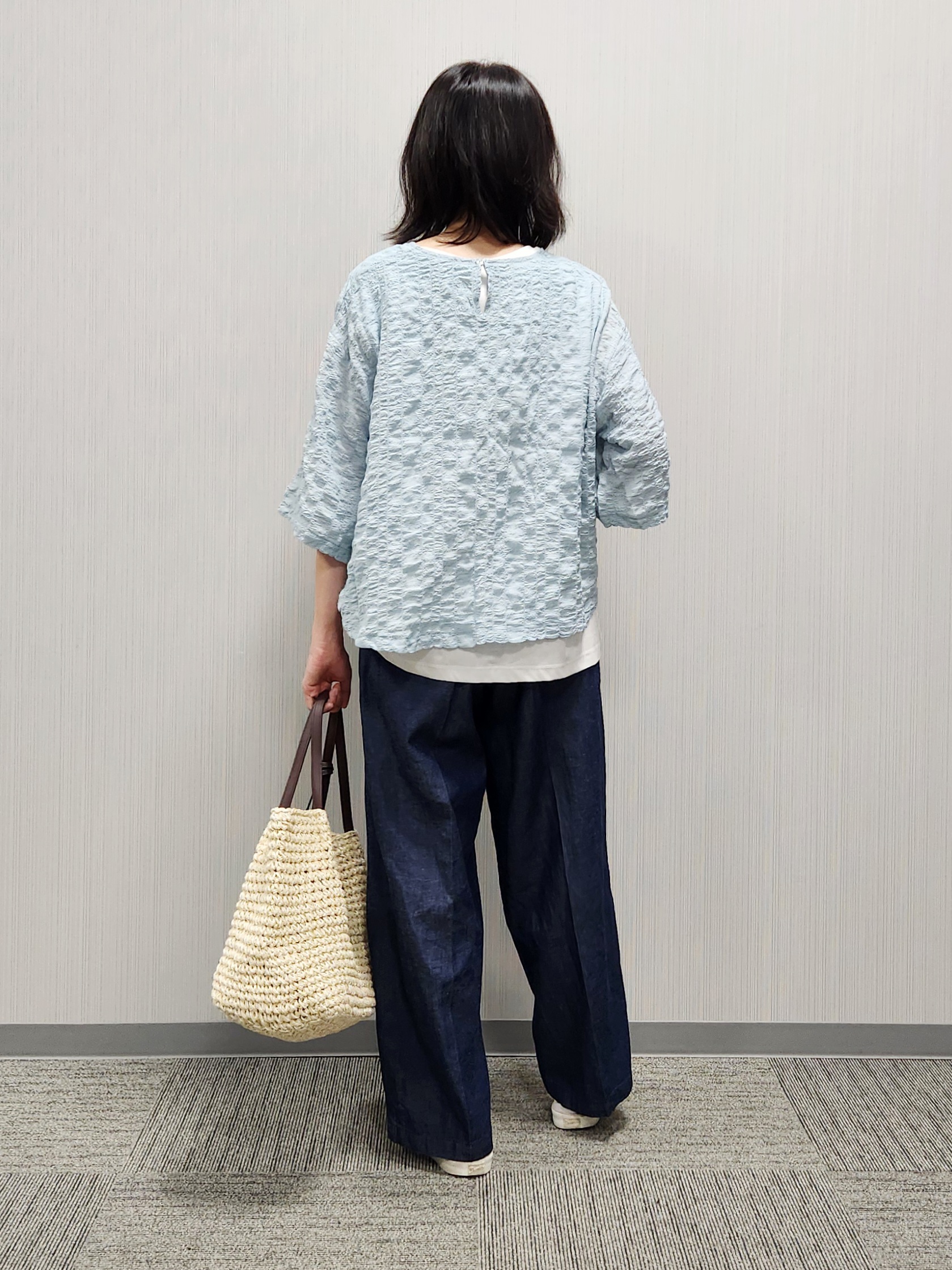 naraさんの「Dessin｜【マシンウォッシャブル】エアリーシアー 5分袖プルオーバーシャツ」を使ったコーディネート