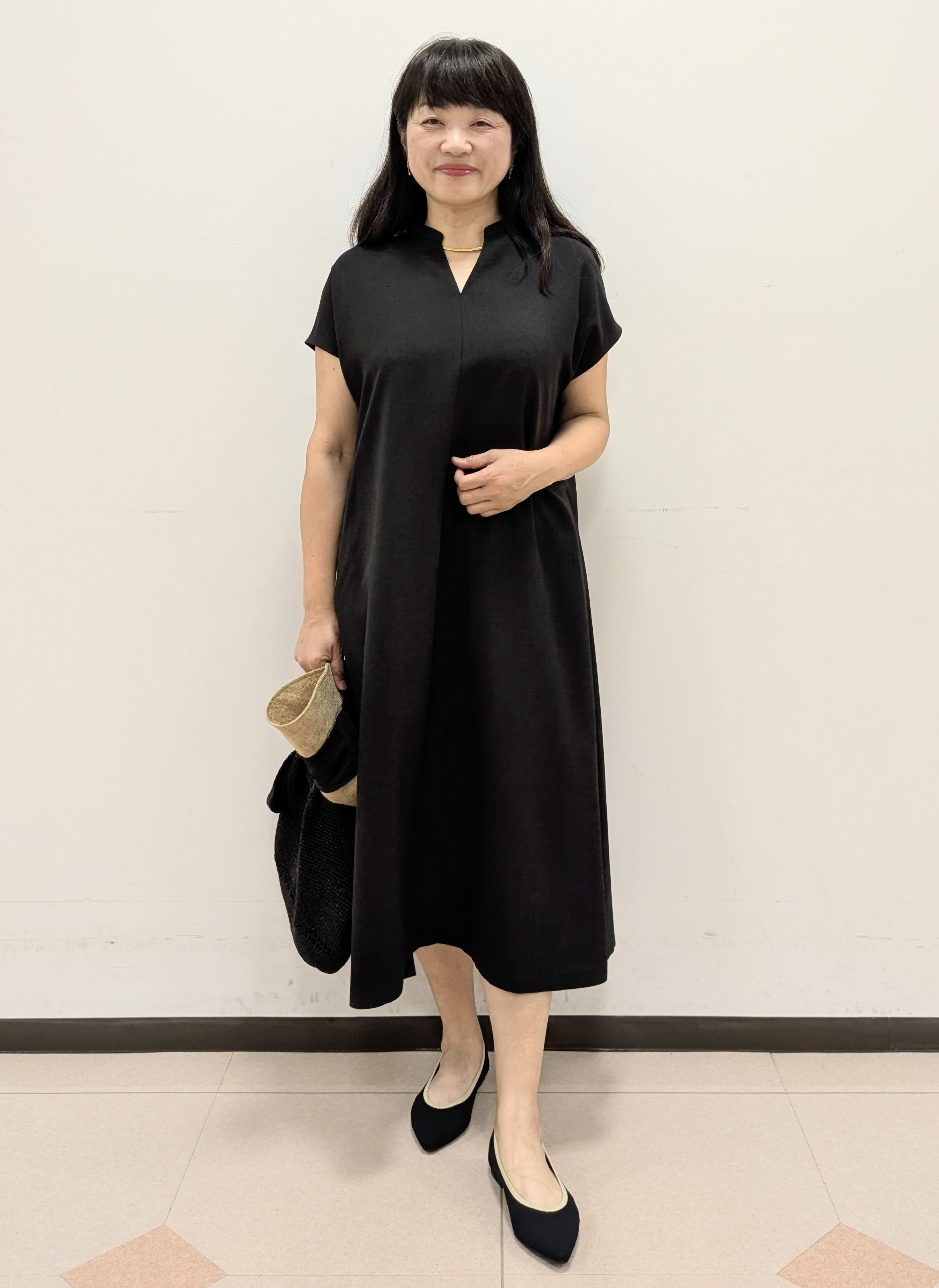 ともさんの「UNTITLED｜【UV/接触冷感/遮熱/通気性】スラブバンドカラーワンピース」を使ったコーディネート