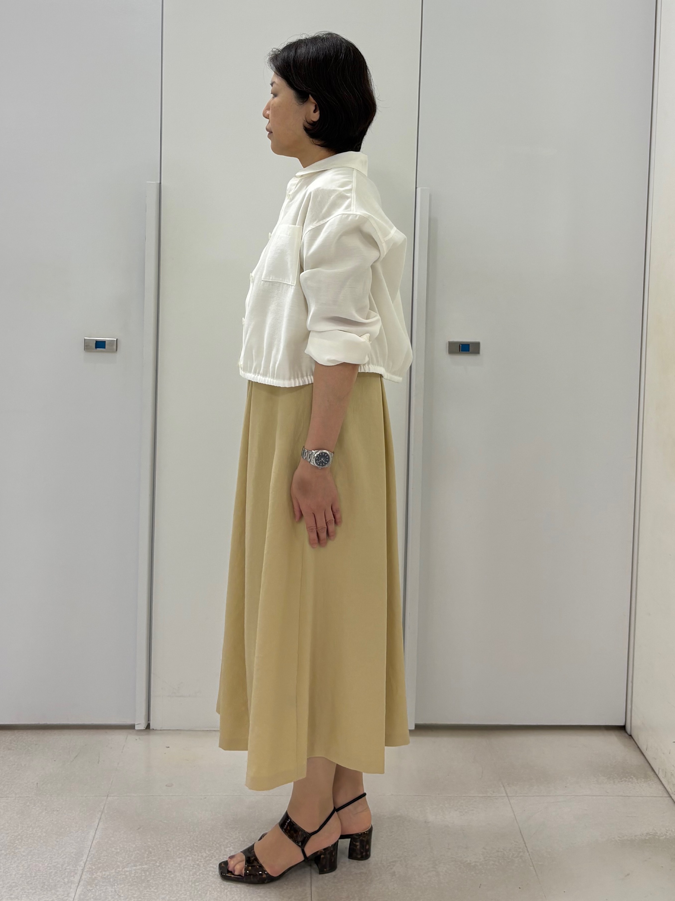 hIさんの「COUP DE CHANCE｜【手洗い可／日本製】サックワンピース」を使ったコーディネート