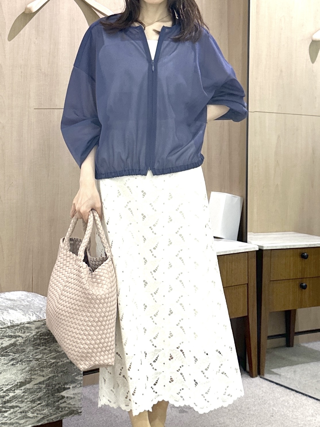 Miwaさんの「UNTITLED｜トリコットシアーブラウス」を使ったコーディネート